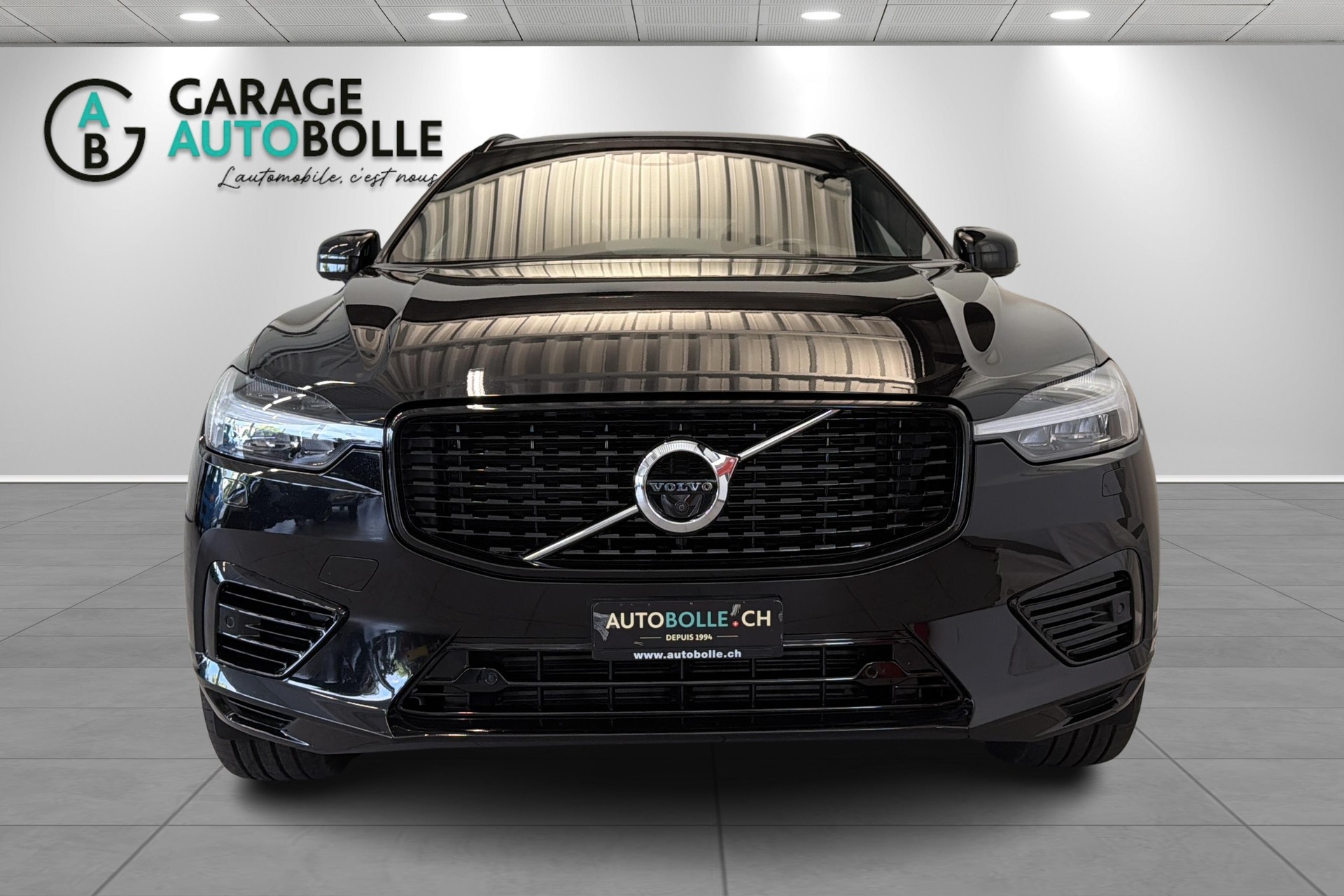 VOLVO XC60 T8 eAWD R-Design Geartronic-showroom-element-1