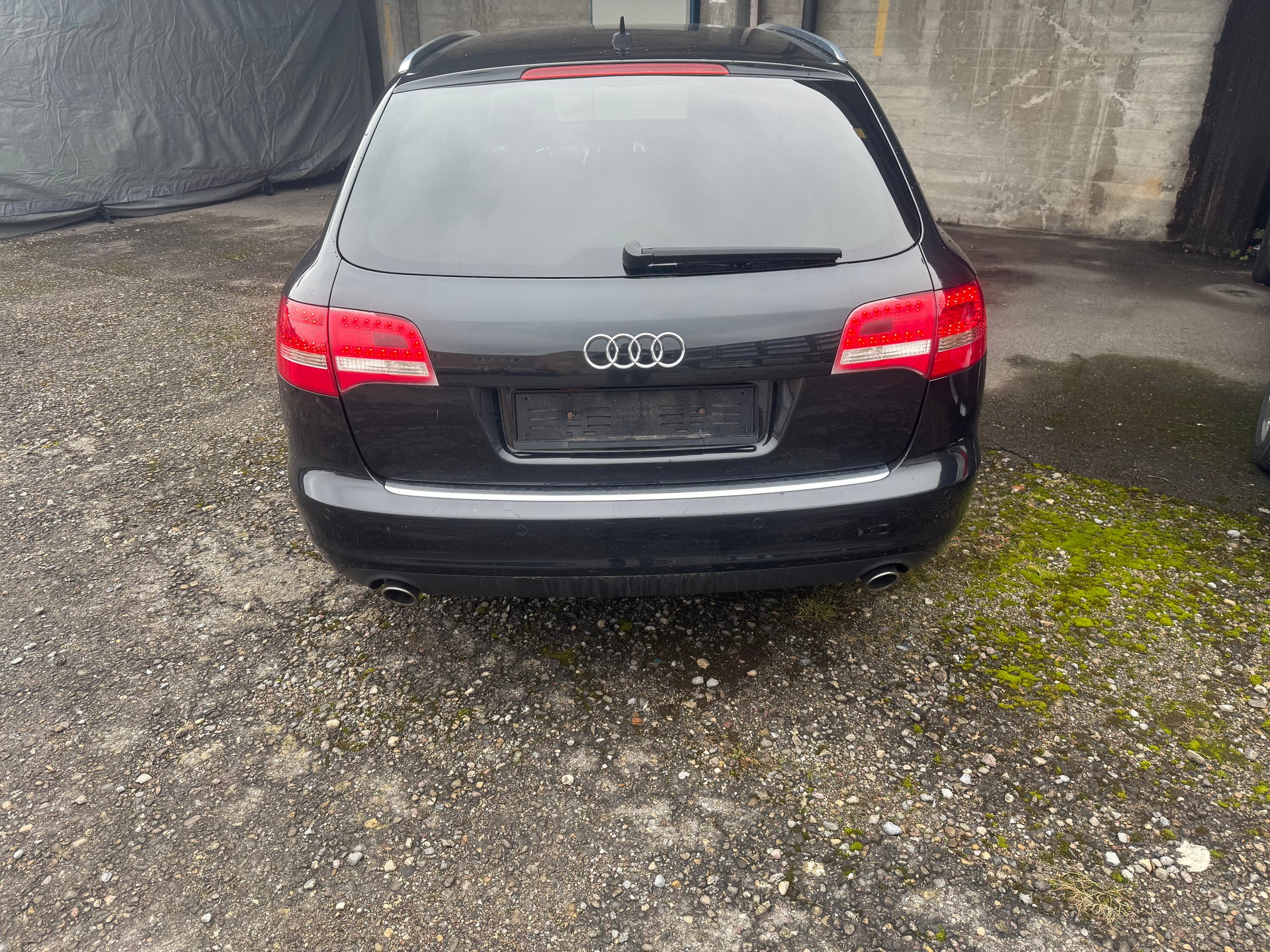 AUDI A6 Avant 3.0 V6 TDI quattro tiptronic-image-3