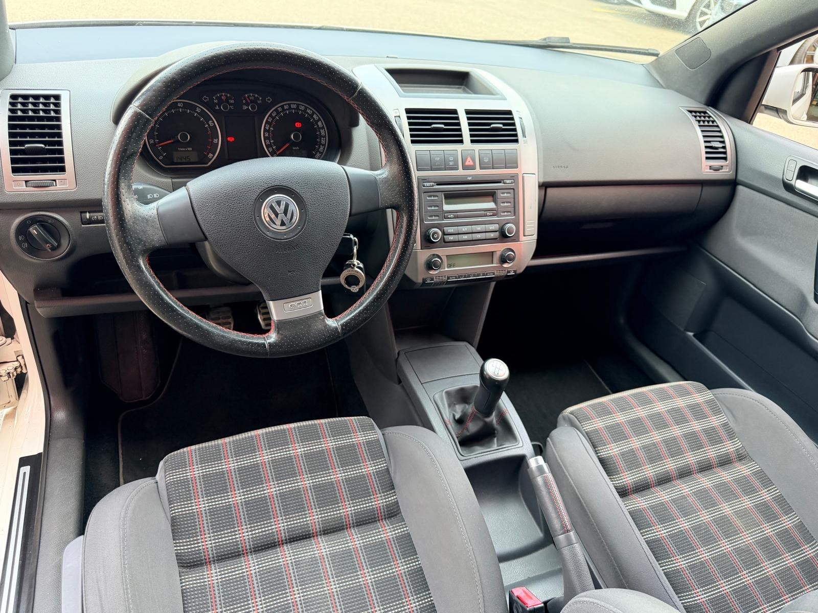 VW Polo 1.8 20V Turbo GTI-image-7