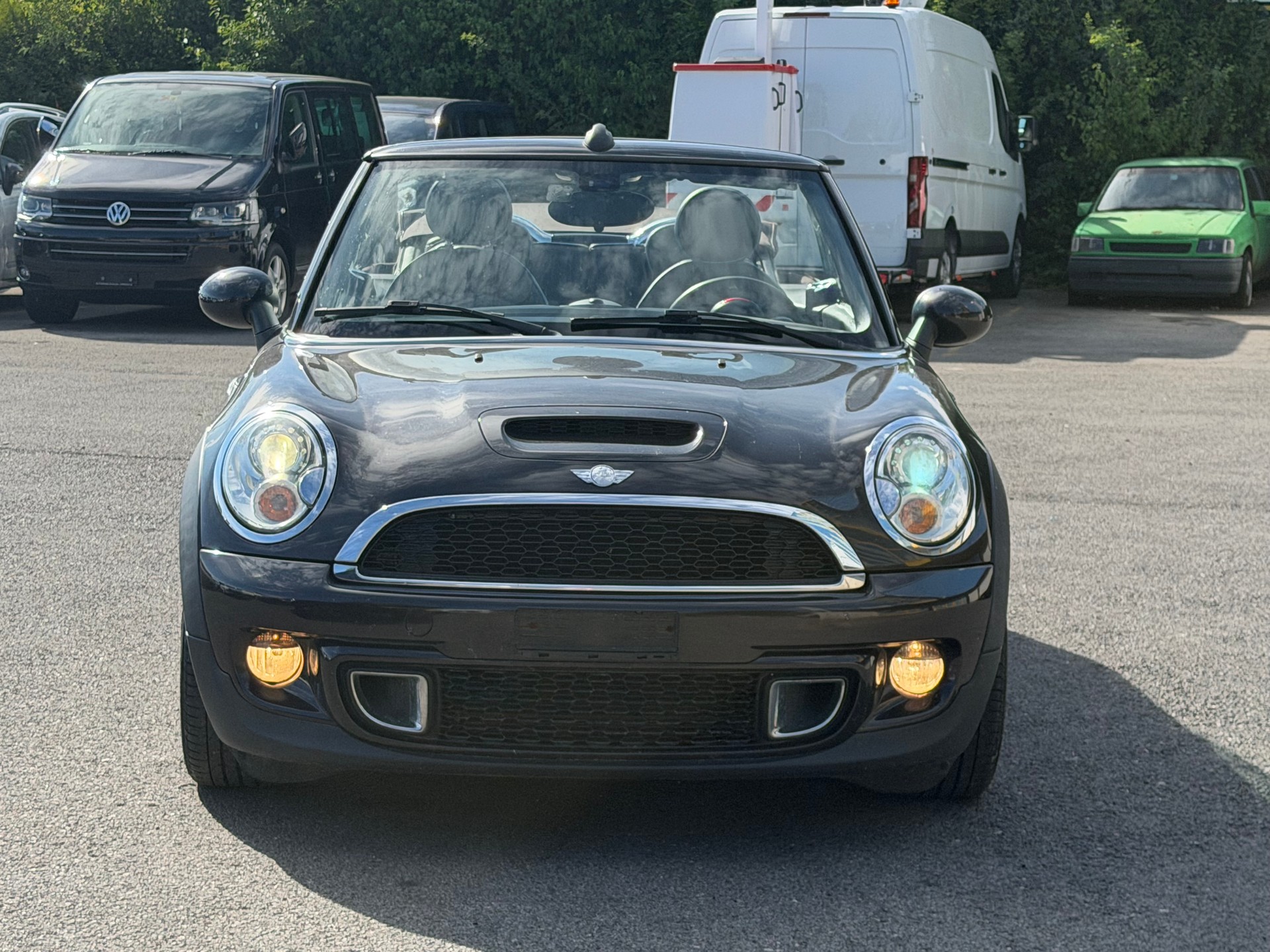 MINI Cooper SD Cabriolet-image-3