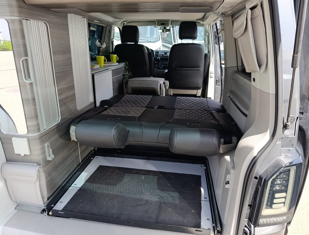 VW T6 California 2.0 Bi-TDI Ocean GREY DSG-image-15