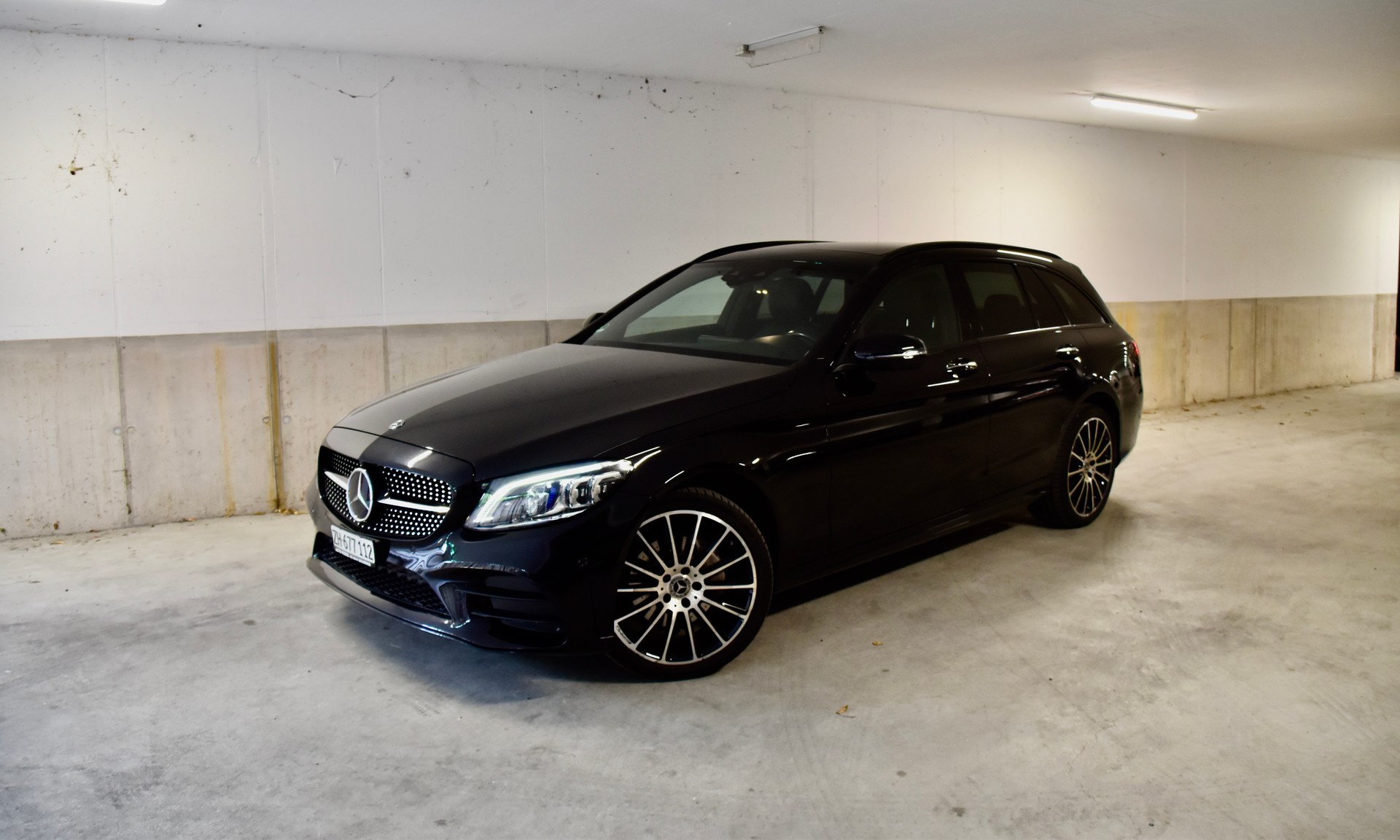 MERCEDES-BENZ C 200 Swiss Star AMG Line 4m