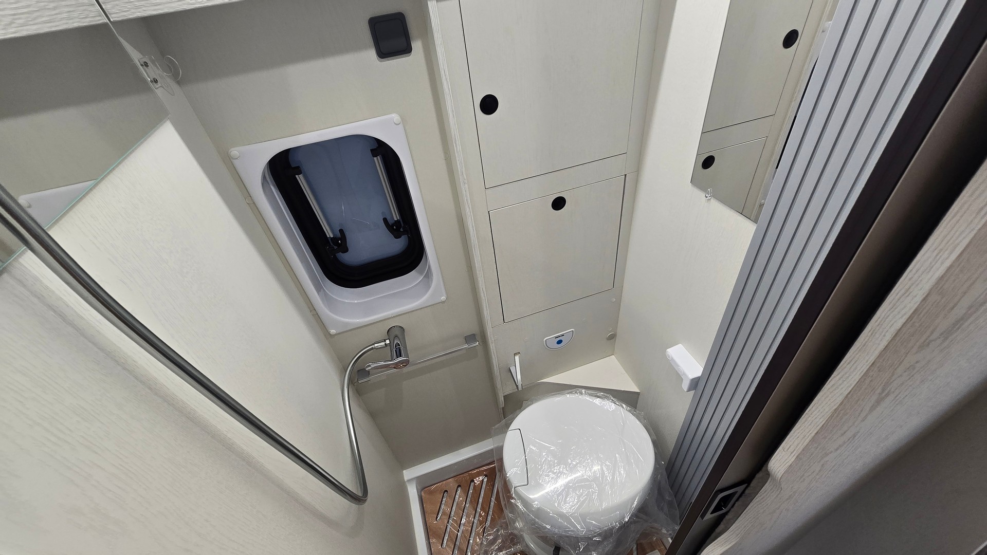KARMANN Davis Lifestyle DA 610 LS, Fiat Ducato 2.2MJT 140PS-image-14