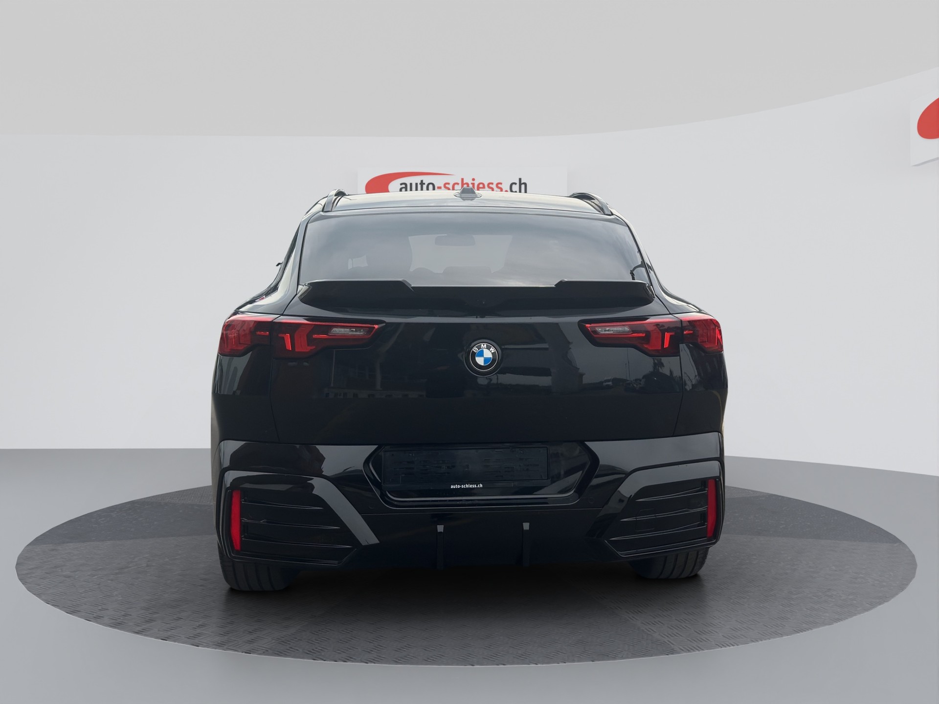 BMW X2 sDrive 20i 48V M Sport Pro-showroom-element-3