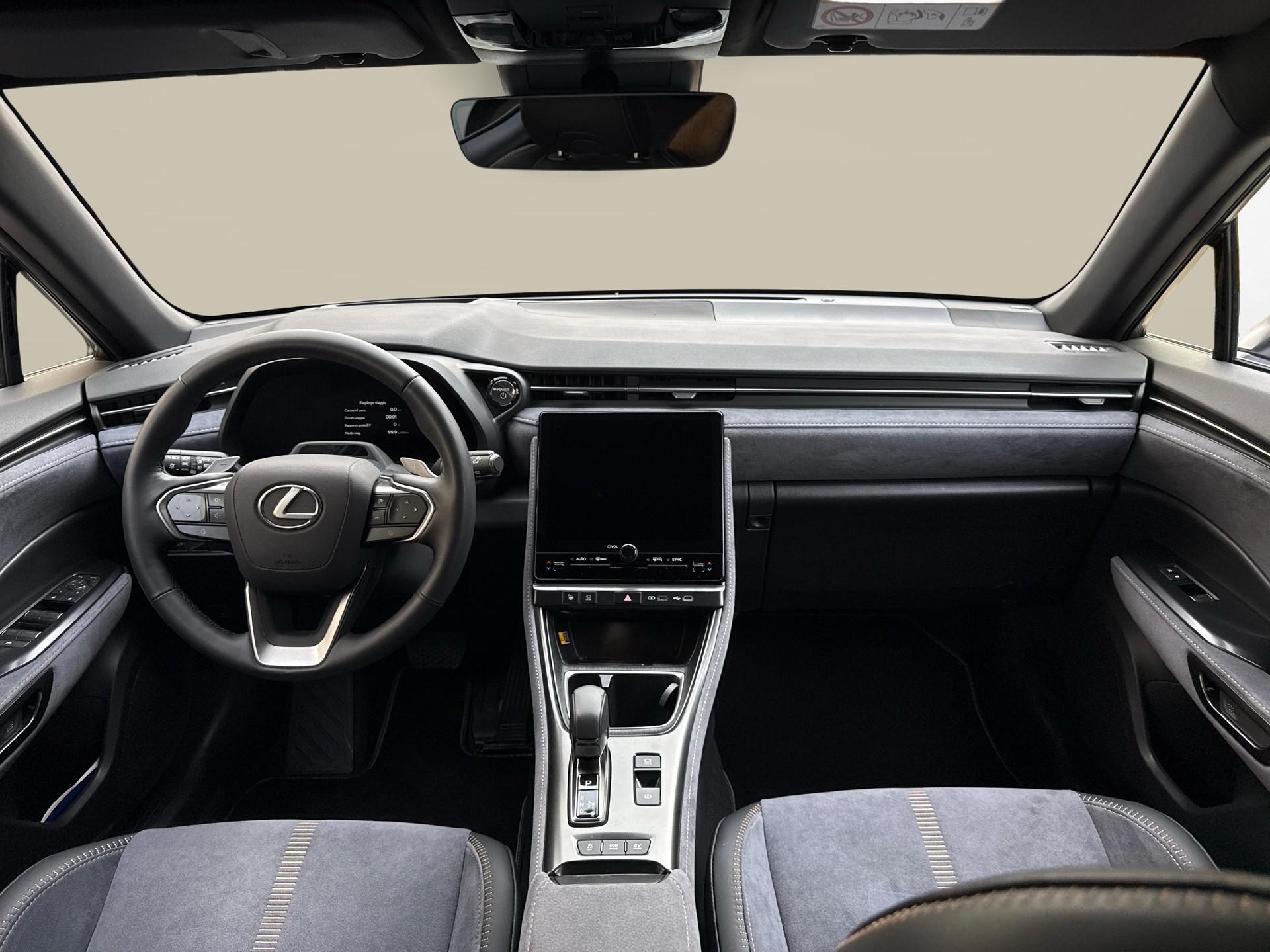 LEXUS LBX 1.5 Hybrid Cool AWD - Ruote invernali & Servizi inclusi-image-8