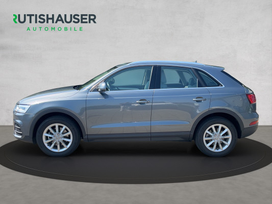 AUDI Q3 2.0 TDI quattro-showroom-element-1