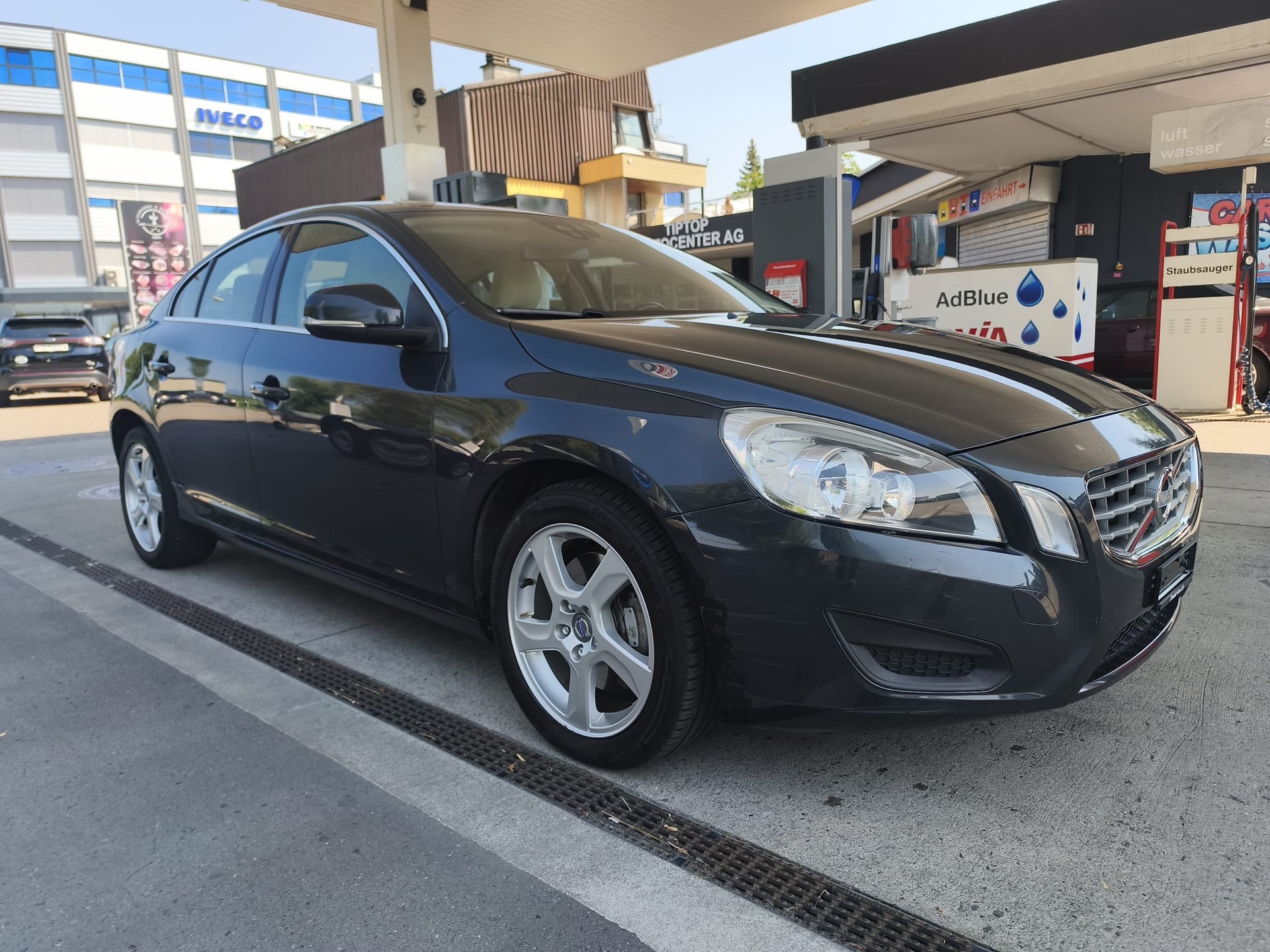 VOLVO S60 D5 Summum Geartronic