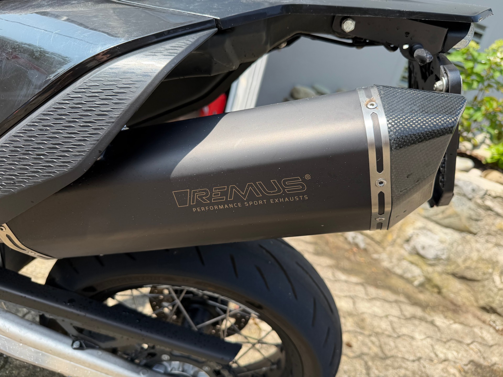 KTM 690 SMC R-image-5