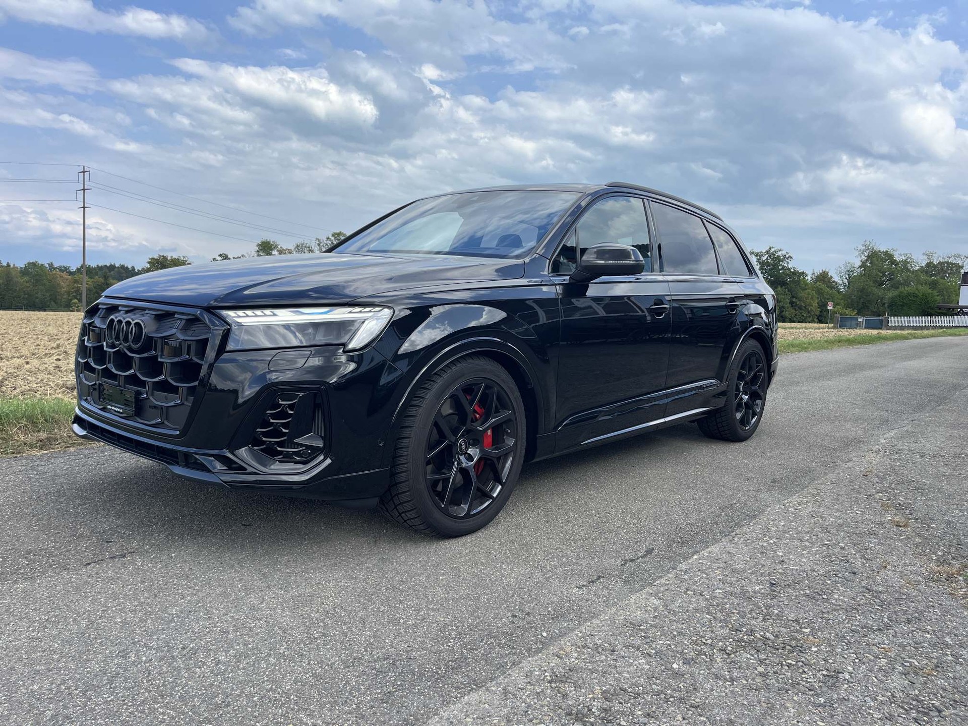 AUDI SQ7 4.0 V8 TFSI quattro T-Tronic-image-2