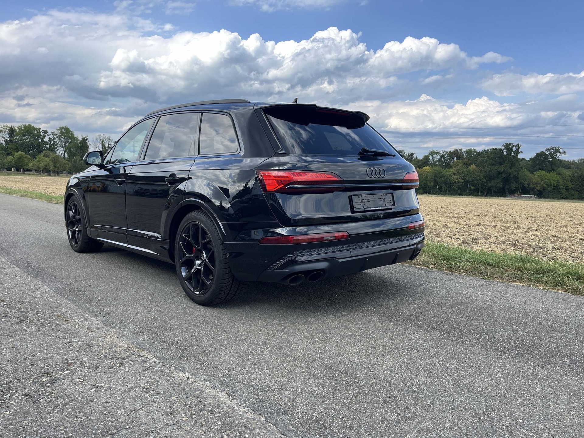 AUDI SQ7 4.0 V8 TFSI quattro T-Tronic-image-5