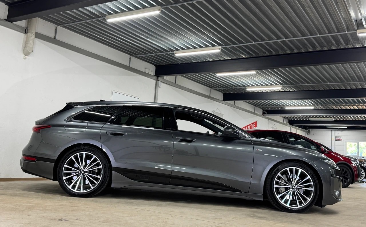 AUDI A6 Avant e-tron S-LINE quattro 428PS // CH-Fahrzeug // Paket Premium experience-showroom-element-3