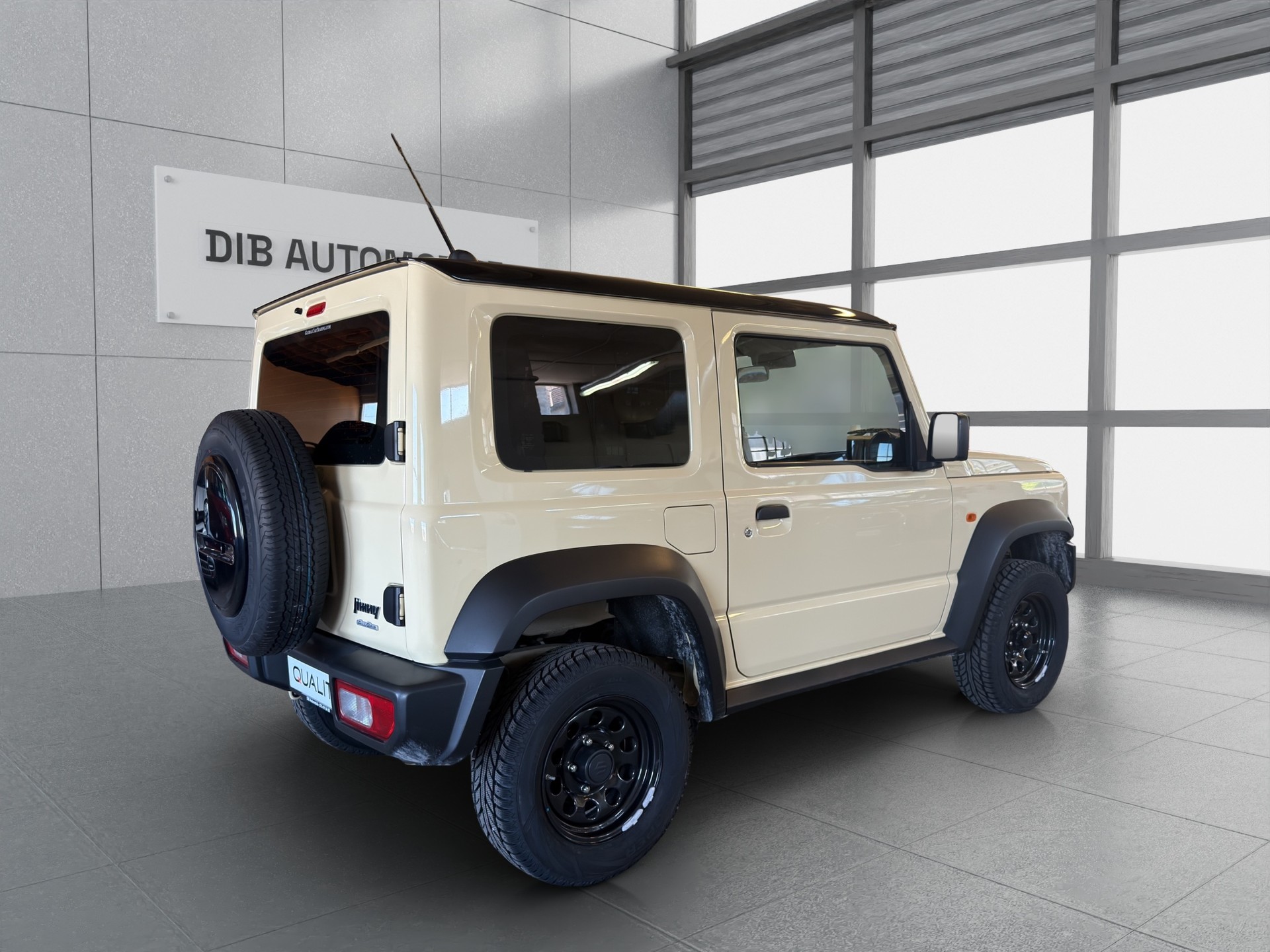 SUZUKI Jimny 1.5 Compact+ 4x4*TOP ZUSTAND*NUR 15000 KM*4X4 MIT UNTERSETZUNG*-showroom-element-3