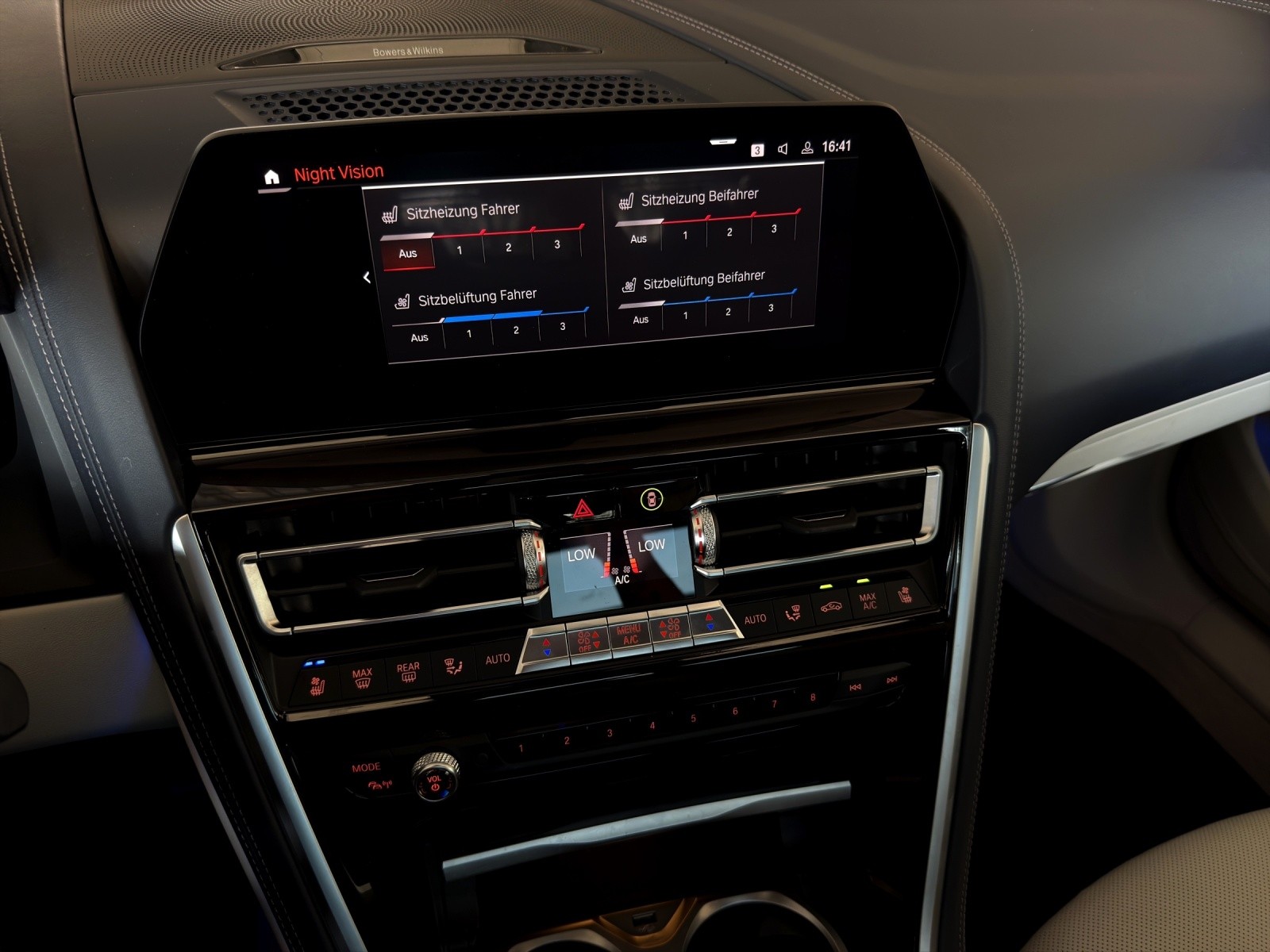 BMW M850i xDrive Grand Coupé Steptronic-image-21