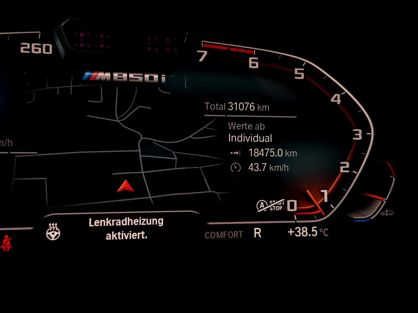 BMW M850i xDrive Grand Coupé Steptronic-image-27
