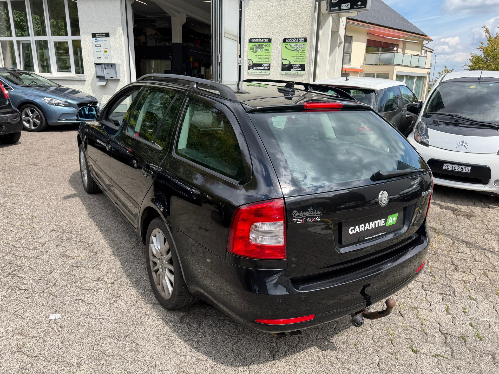 SKODA Octavia Combi 1.8 TSI Laurin & Klement 4x4 Garantie möglich-image-8