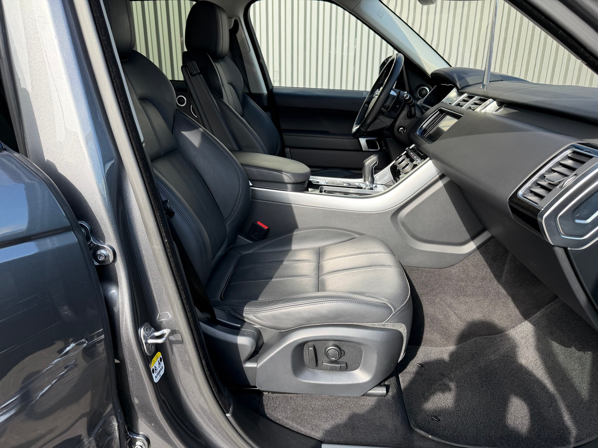 LAND ROVER Range Rover Sport 3.0 SDV6 HSE Automatic-image-30