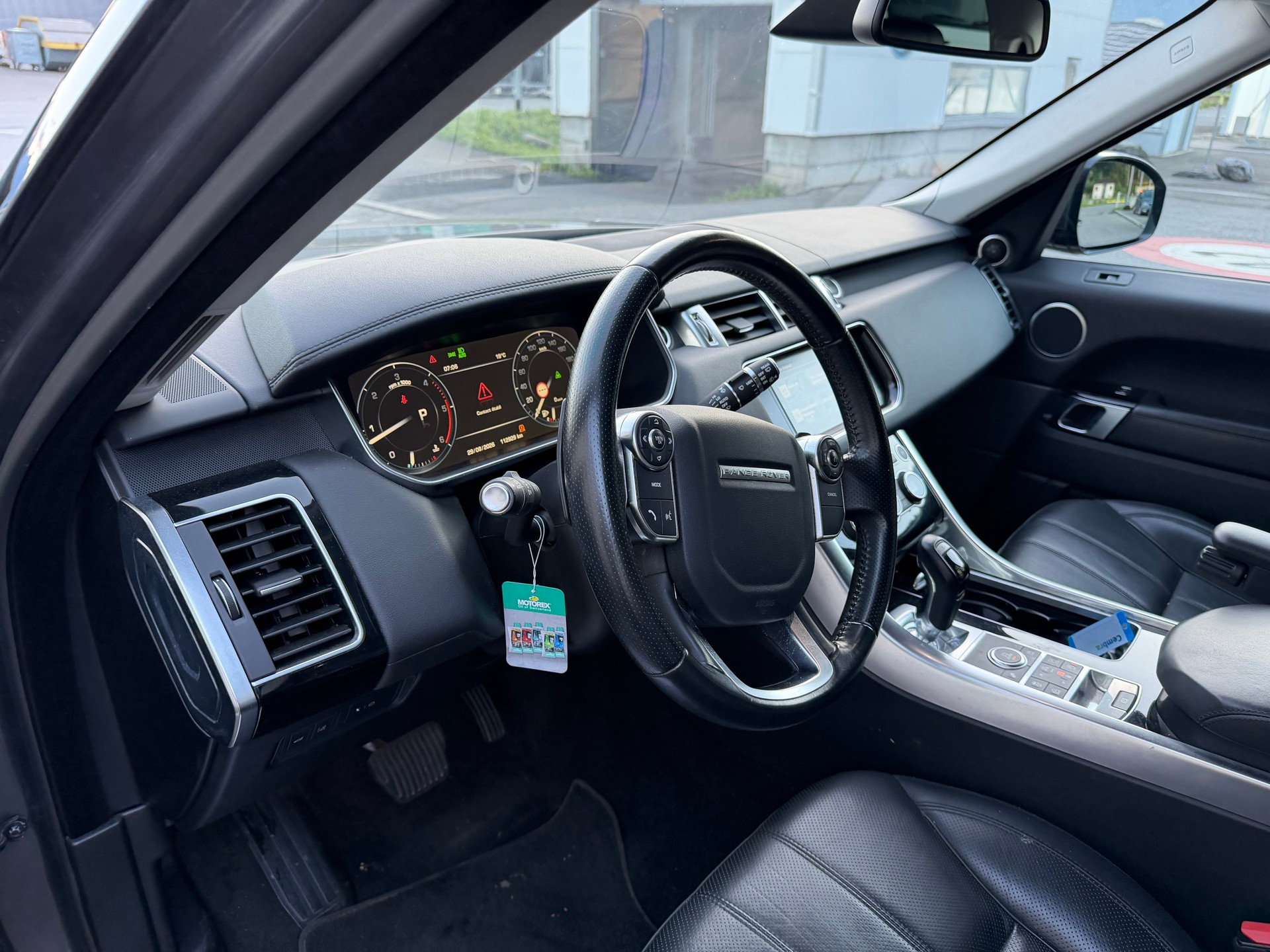 LAND ROVER Range Rover Sport 3.0 SDV6 HSE Automatic-image-18