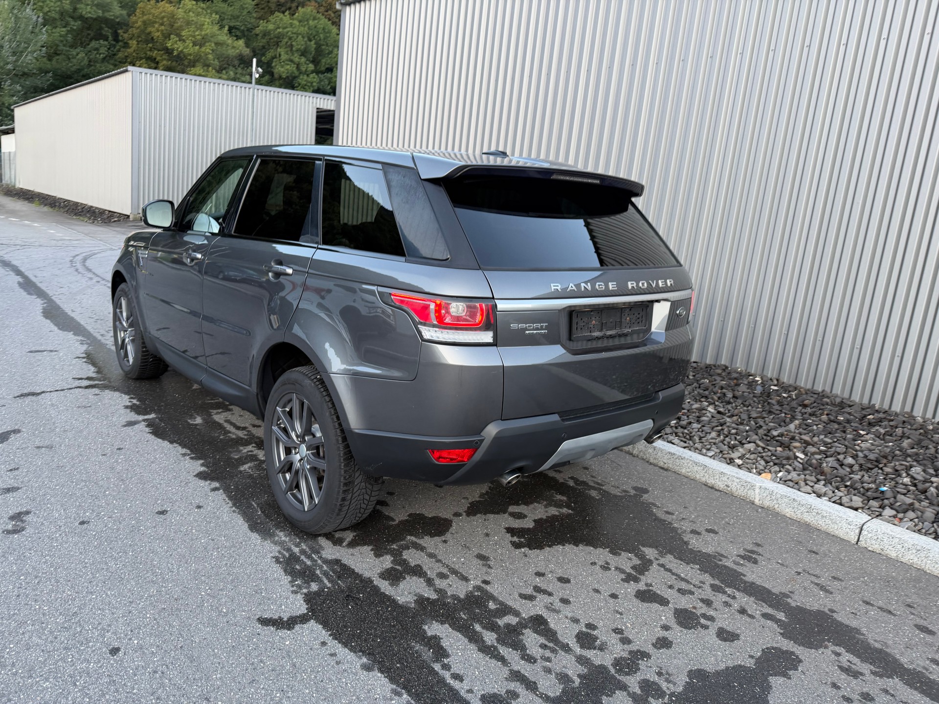 LAND ROVER Range Rover Sport 3.0 SDV6 HSE Automatic-showroom-element-2