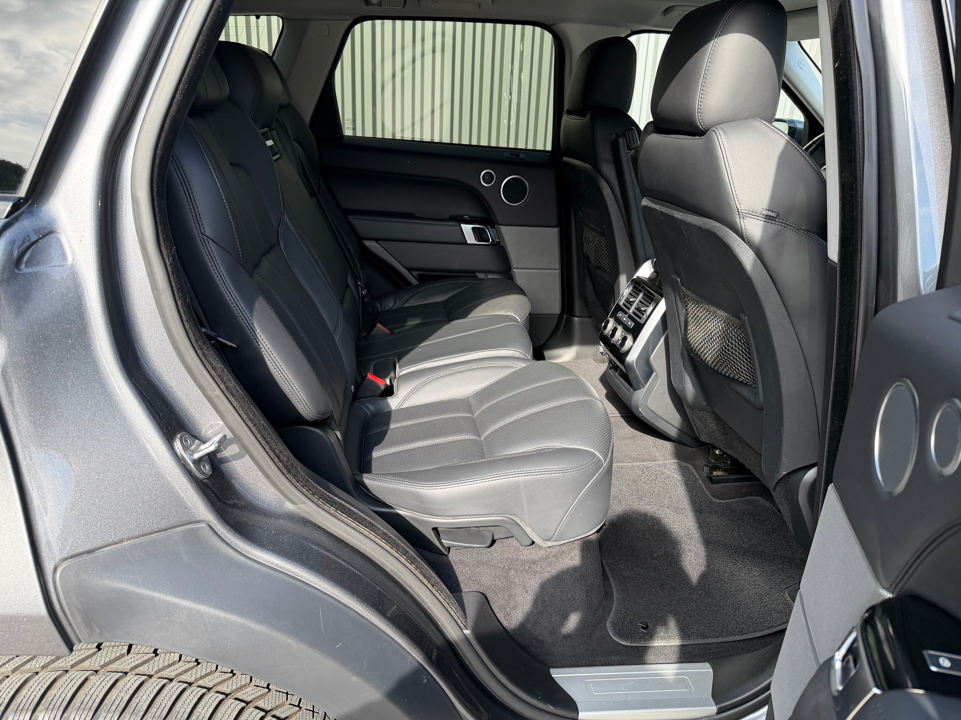 LAND ROVER Range Rover Sport 3.0 SDV6 HSE Automatic-image-23