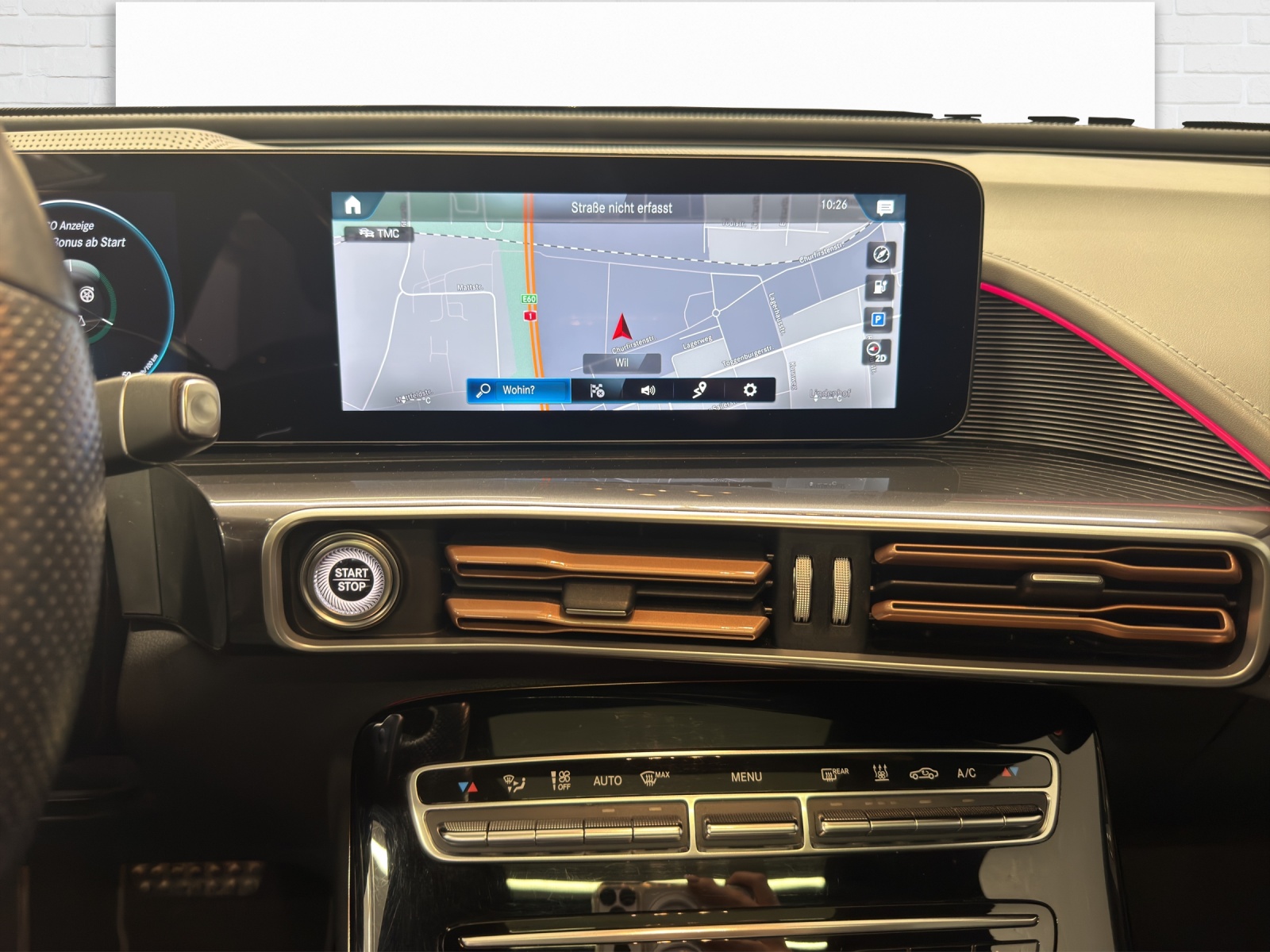MERCEDES-BENZ EQC 400 AMG Line 4Matic-image-8