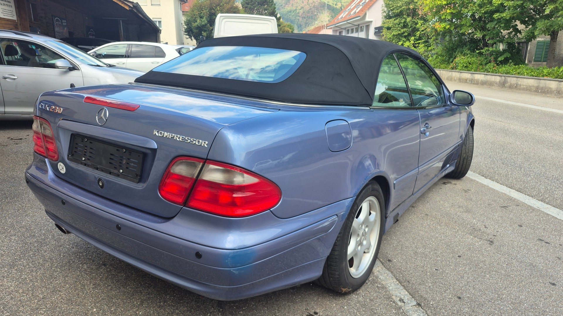 MERCEDES-BENZ CLK 230 Kompressor Elégance-image-4