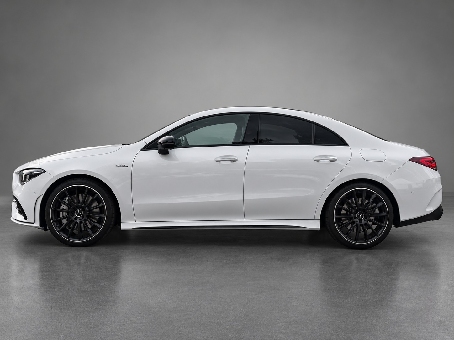 MERCEDES-BENZ CLA 35 AMG 4matic-image-1
