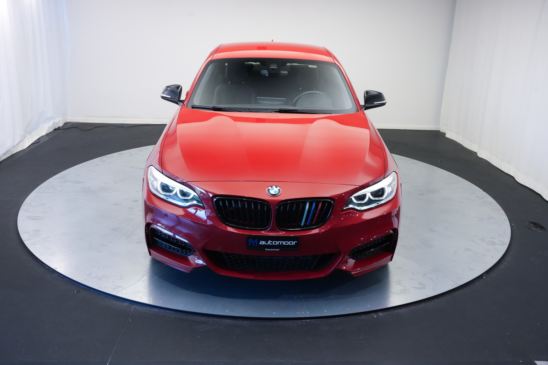 BMW M235i xDrive Steptronic *Carbon* *CH-Fahrzeug*-image-33