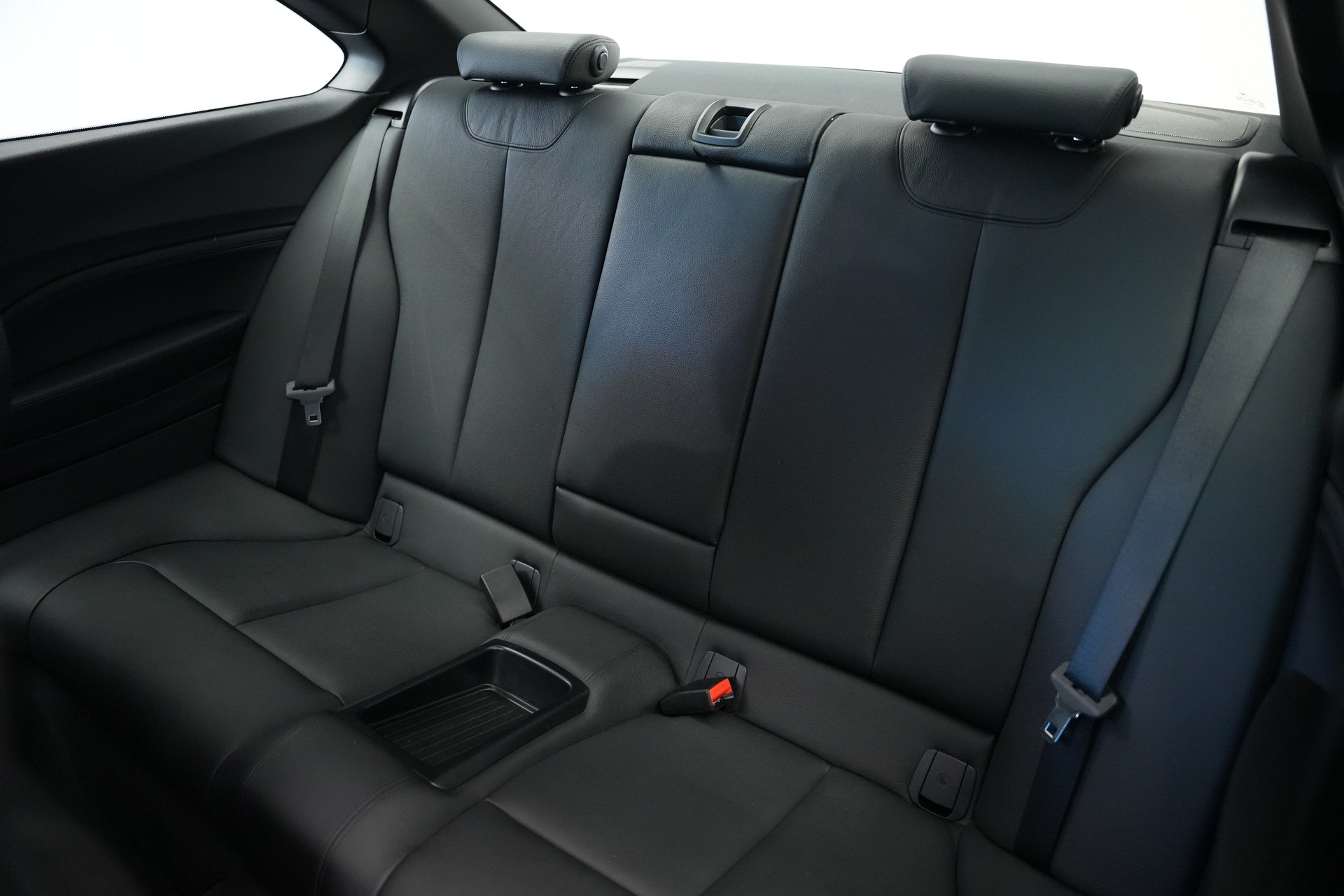 BMW M235i xDrive Steptronic *Carbon* *CH-Fahrzeug*-image-13