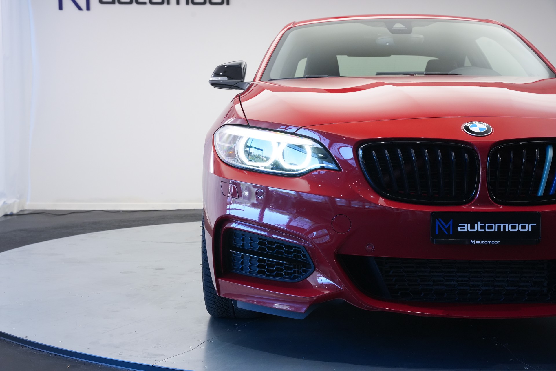 BMW M235i xDrive Steptronic *Carbon* *CH-Fahrzeug*-image-35