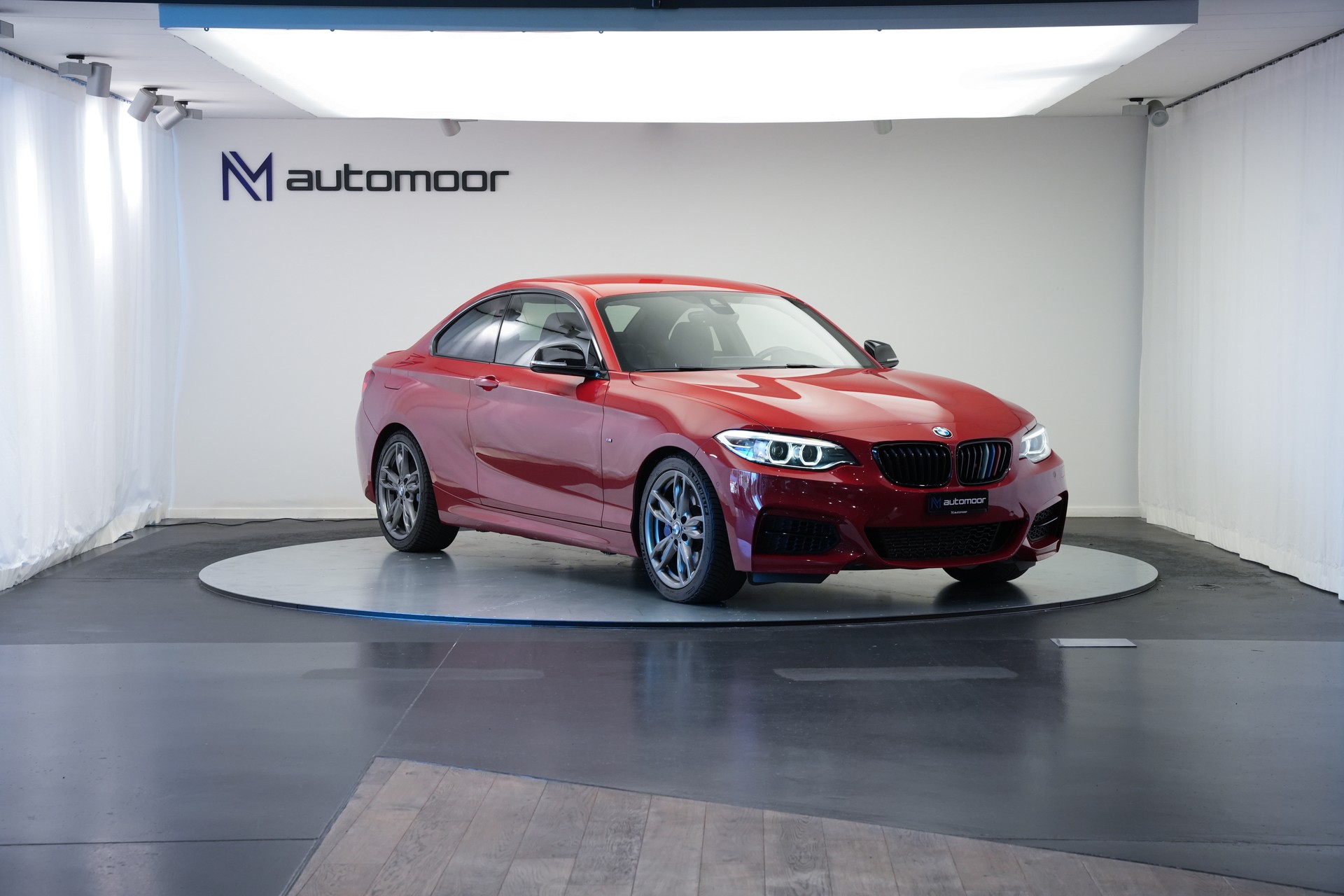 BMW M235i xDrive Steptronic *Carbon* *CH-Fahrzeug*-showroom-element-2