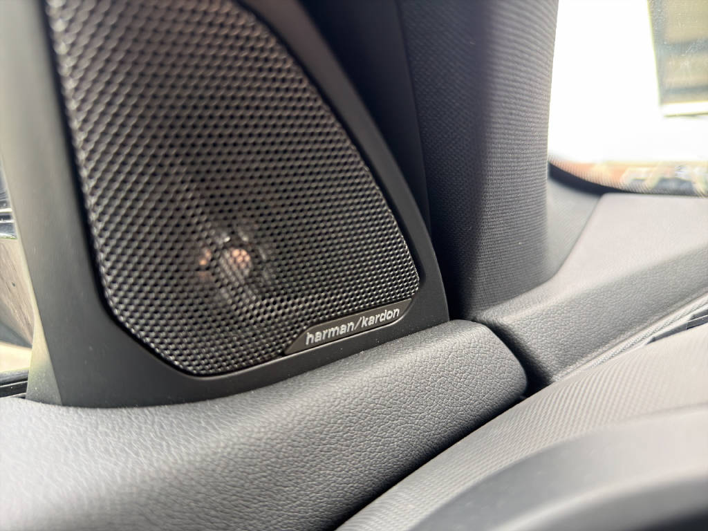 BMW M135i xDrive **CH Fahrzeug**-image-16
