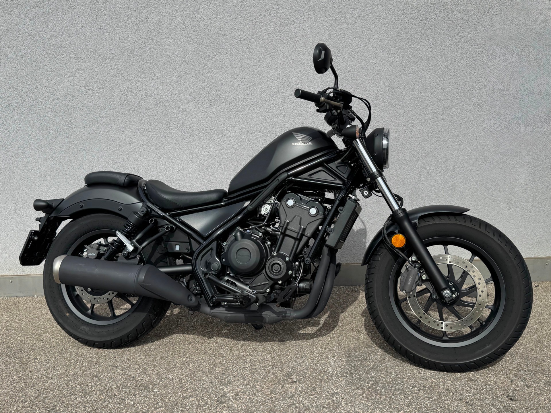 HONDA CMX500 Rebel ABS-image-2