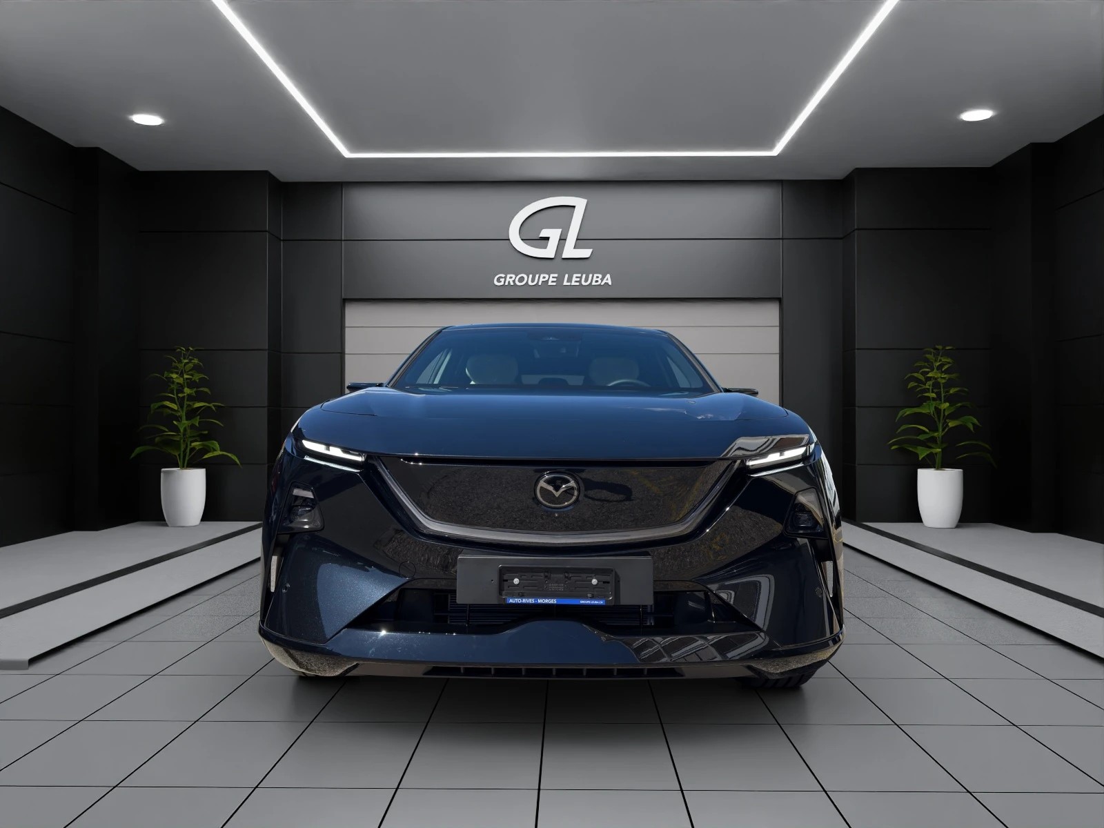 MAZDA CX-6e-showroom-element-1