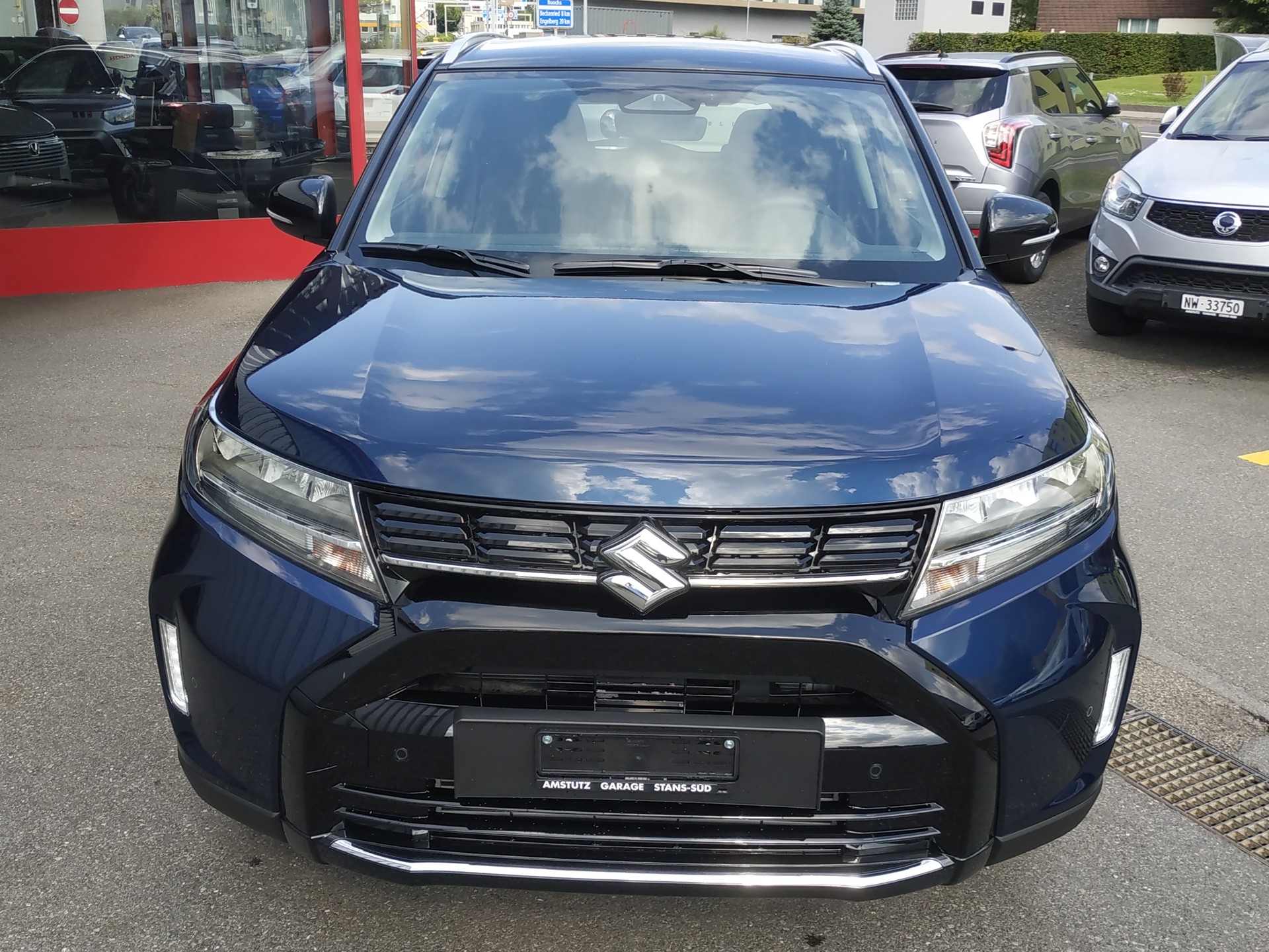 SUZUKI Vitara 1.4 Boosterjet Compact Top 4x4 Hybrid Automatic-showroom-element-3