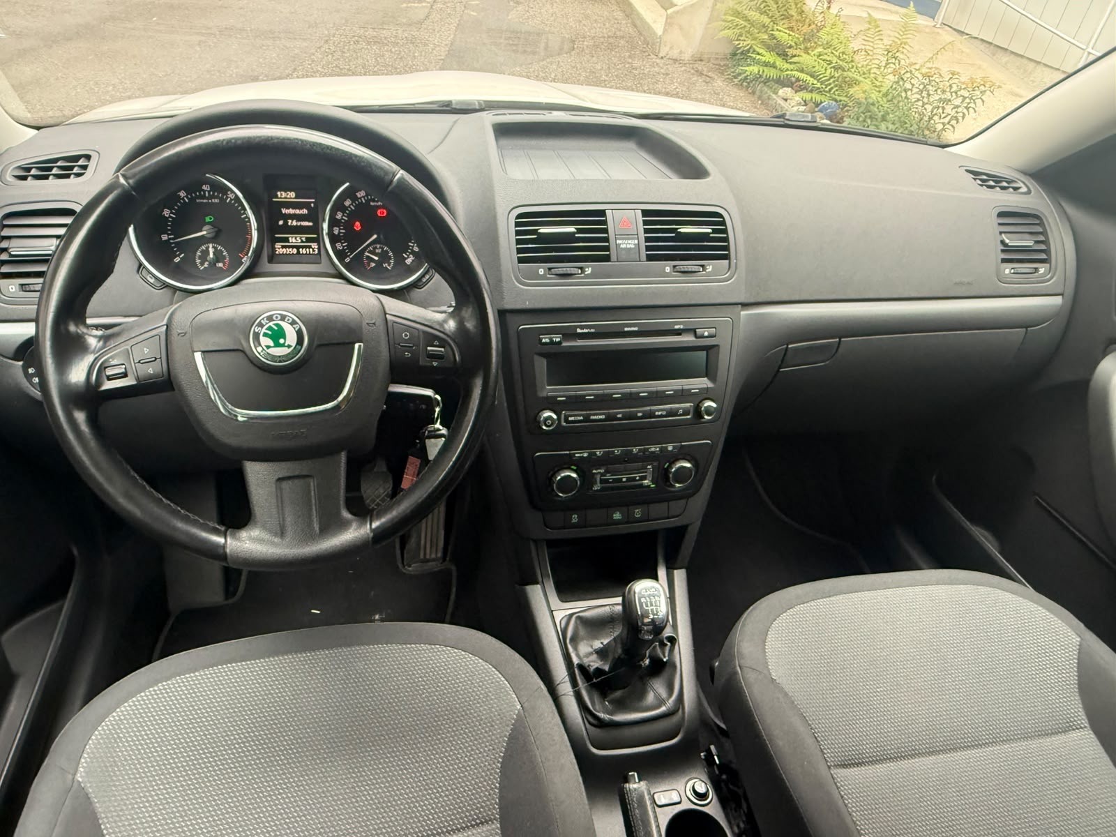 SKODA Yeti 1.8 TSI Ambition 4x4-showroom-element-3