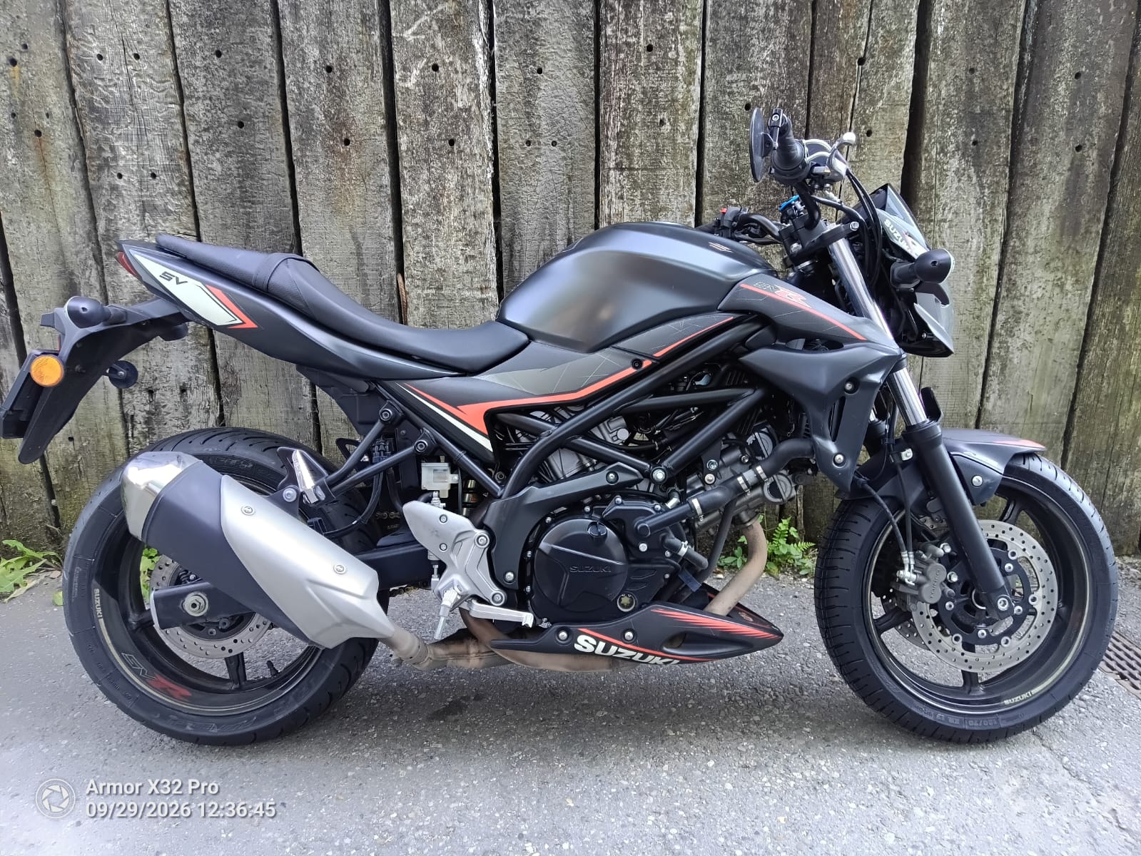 SUZUKI SV 650 Sport Edition ABS (35kW)-image-3