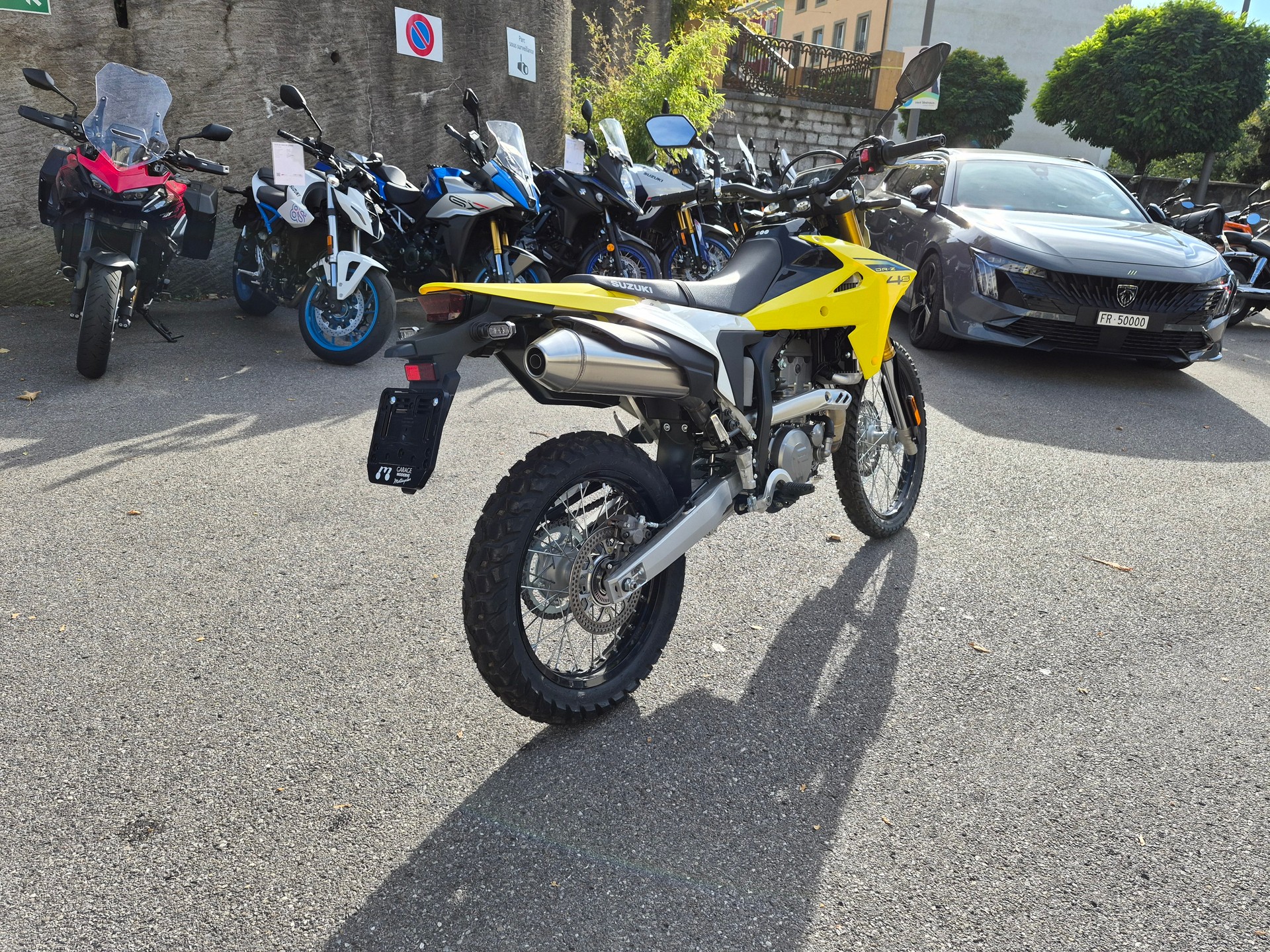 SUZUKI DR-Z4S-image-2