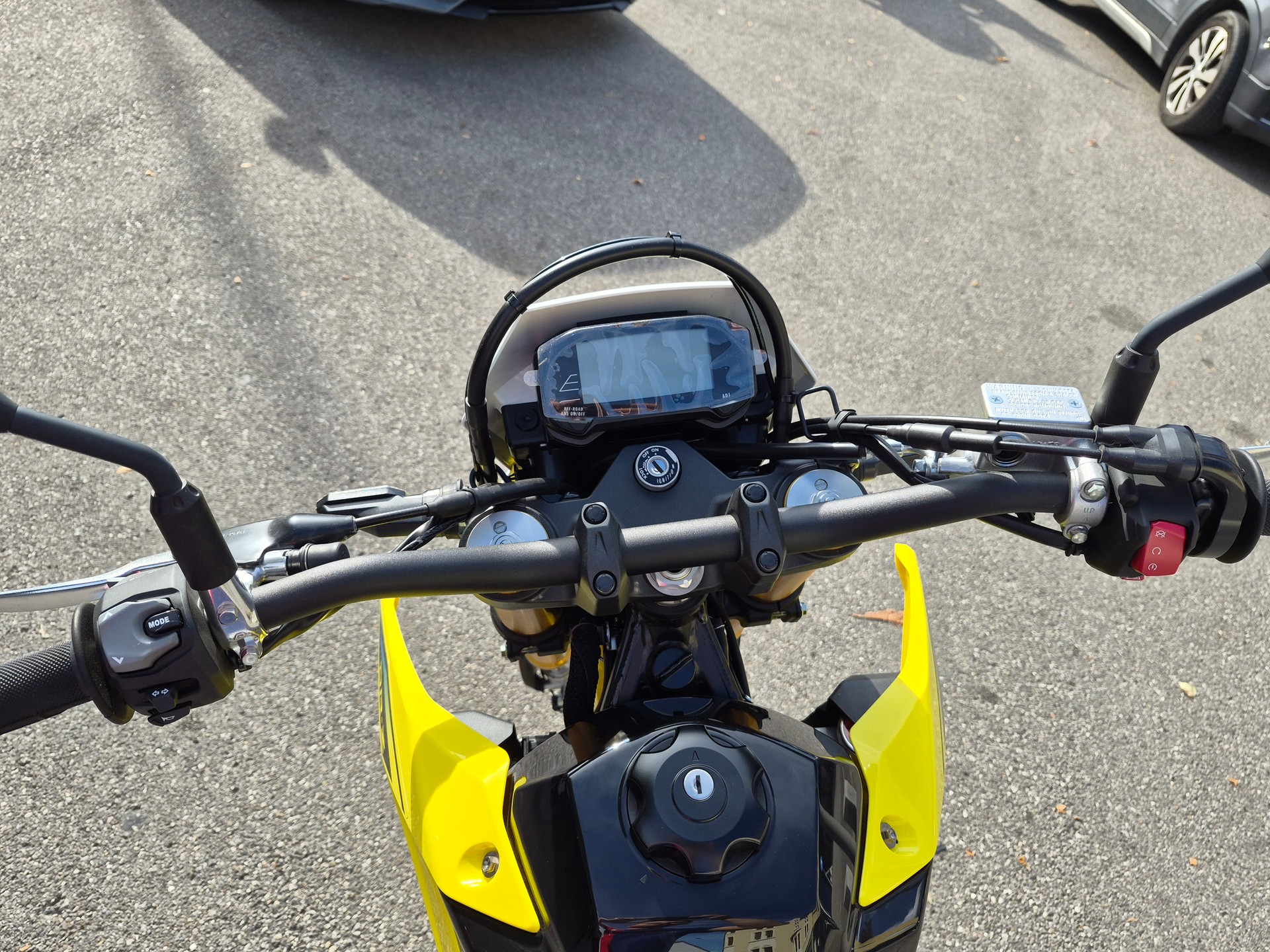 SUZUKI DR-Z4S-image-5