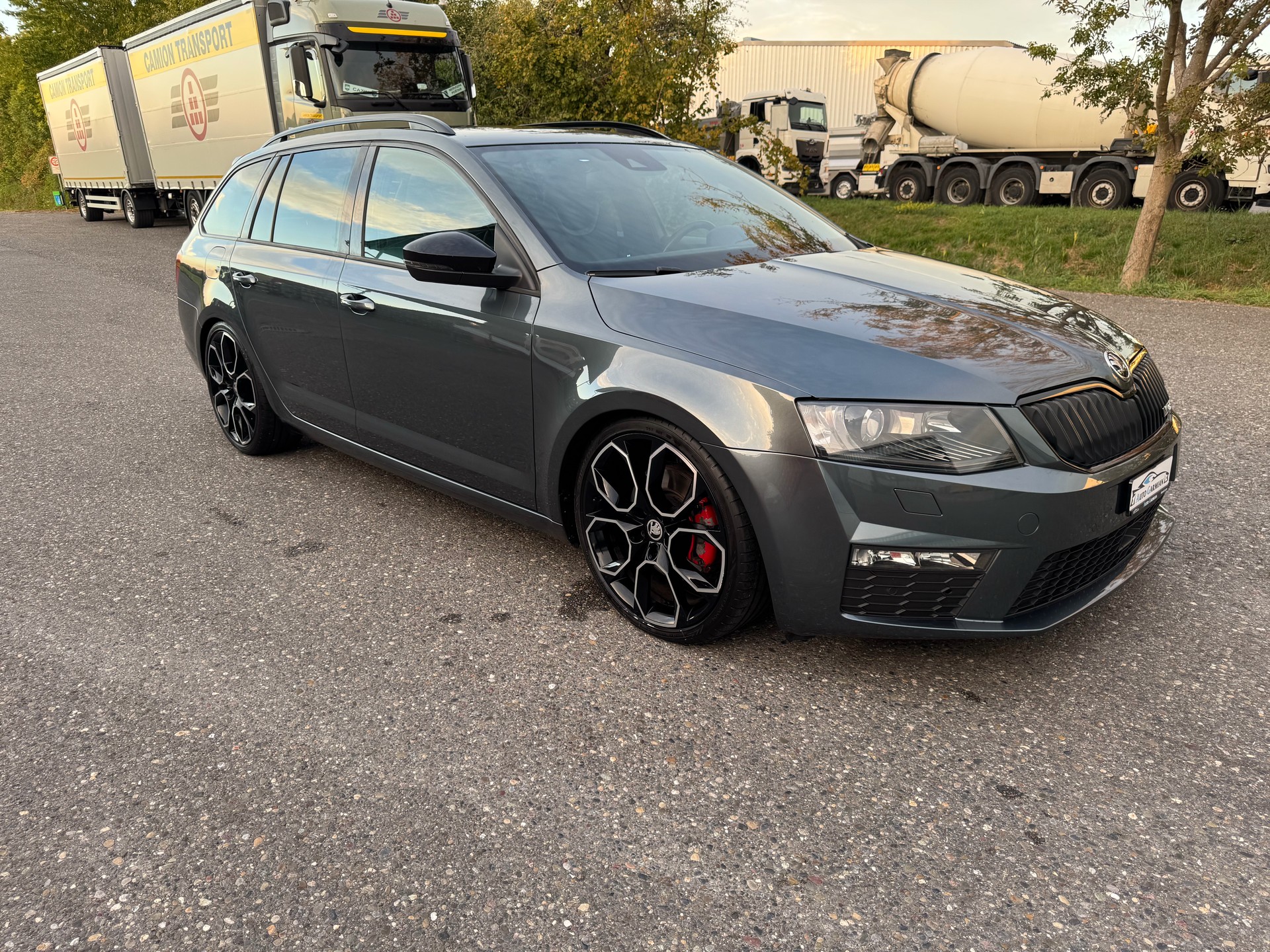 SKODA Octavia Combi 2.0 TDI RS Prag 4x4 DSG-showroom-element-1