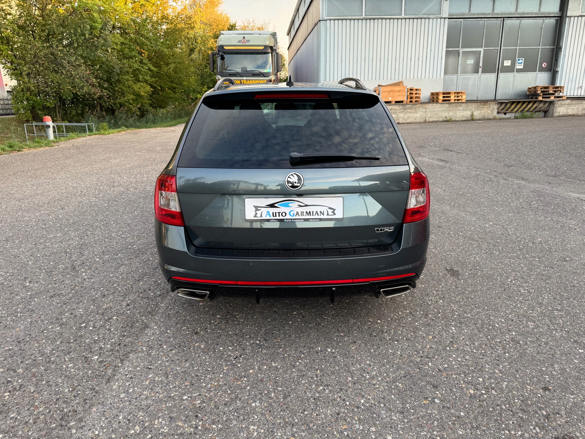 SKODA Octavia Combi 2.0 TDI RS Prag 4x4 DSG-showroom-element-3
