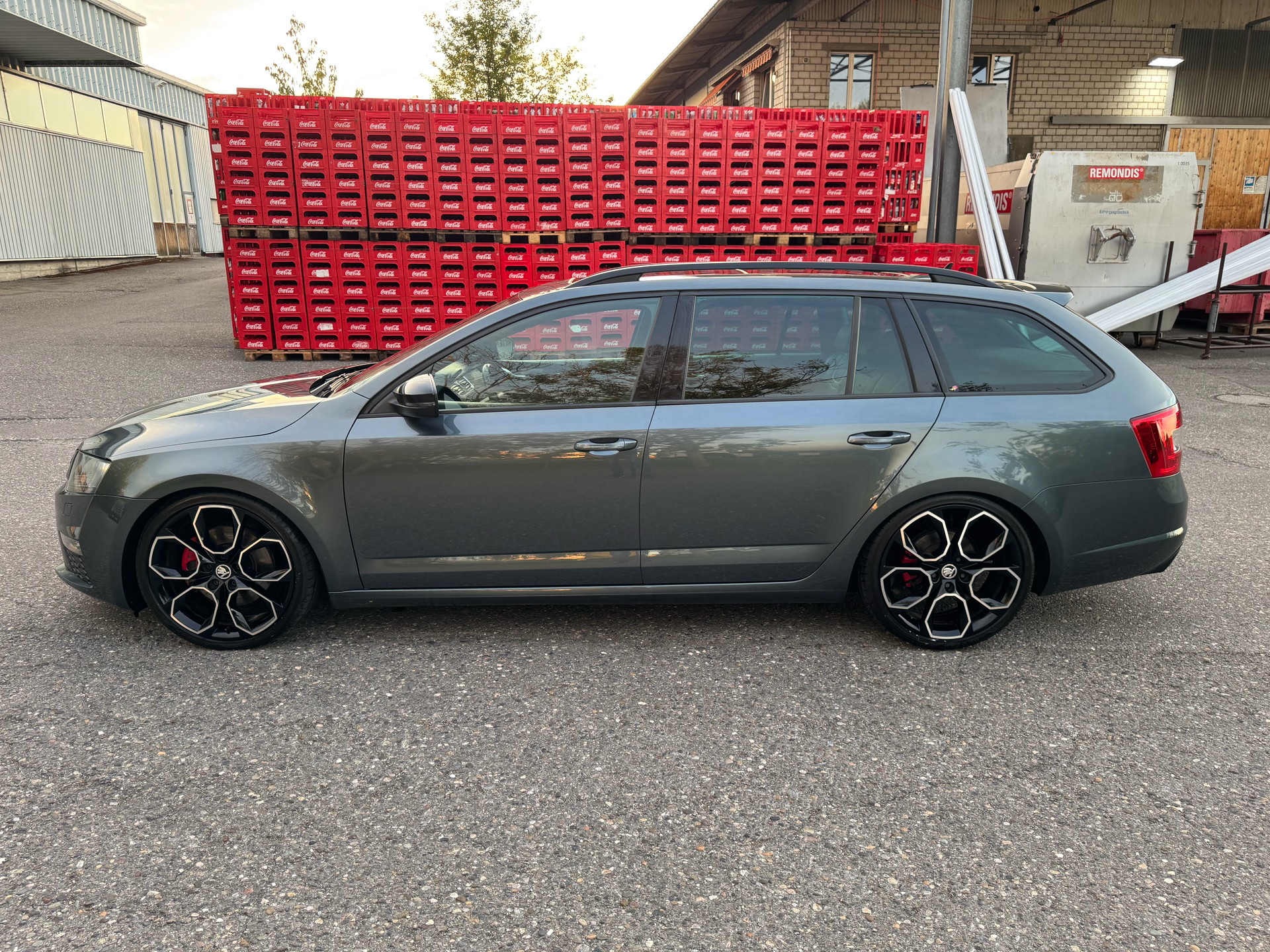 SKODA Octavia Combi 2.0 TDI RS Prag 4x4 DSG-image-9