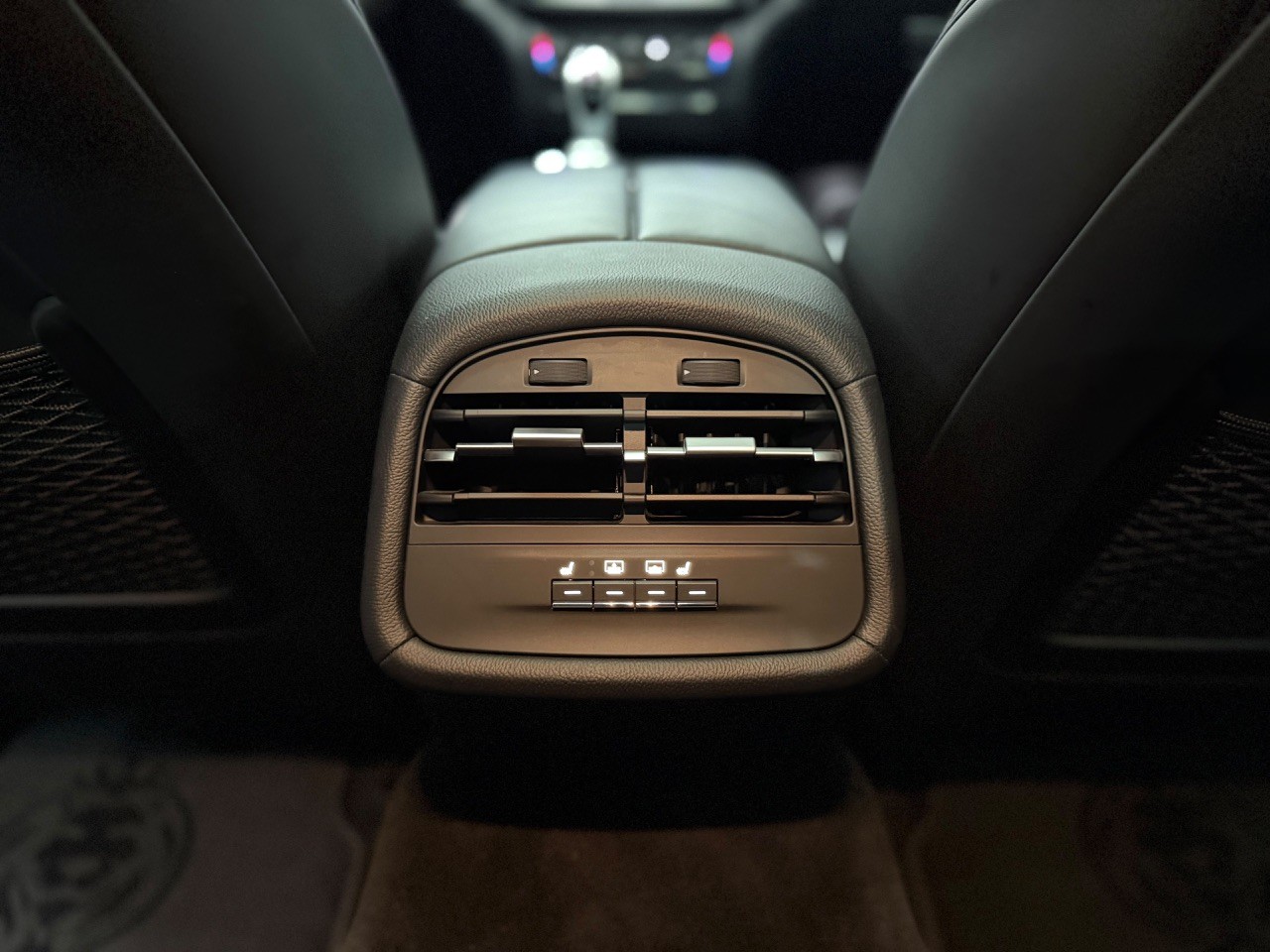 MASERATI Ghibli S Q4 3.0 V6 | Full Carbon Interieur & Exterieur | 360 Kamera | Harman/Kardon | Panoramadach-image-36