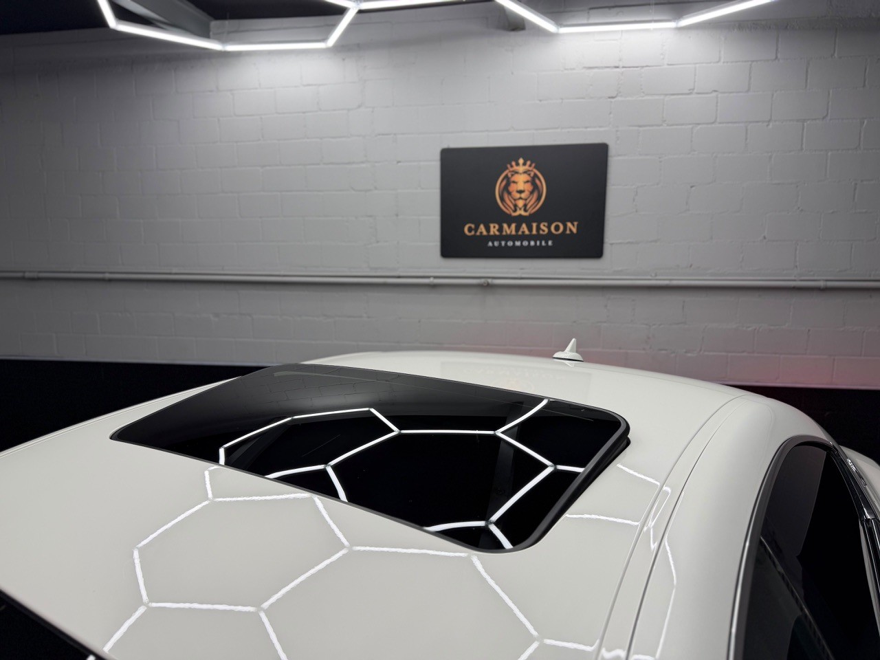 MASERATI Ghibli S Q4 3.0 V6 | Full Carbon Interieur & Exterieur | 360 Kamera | Harman/Kardon | Panoramadach-image-7