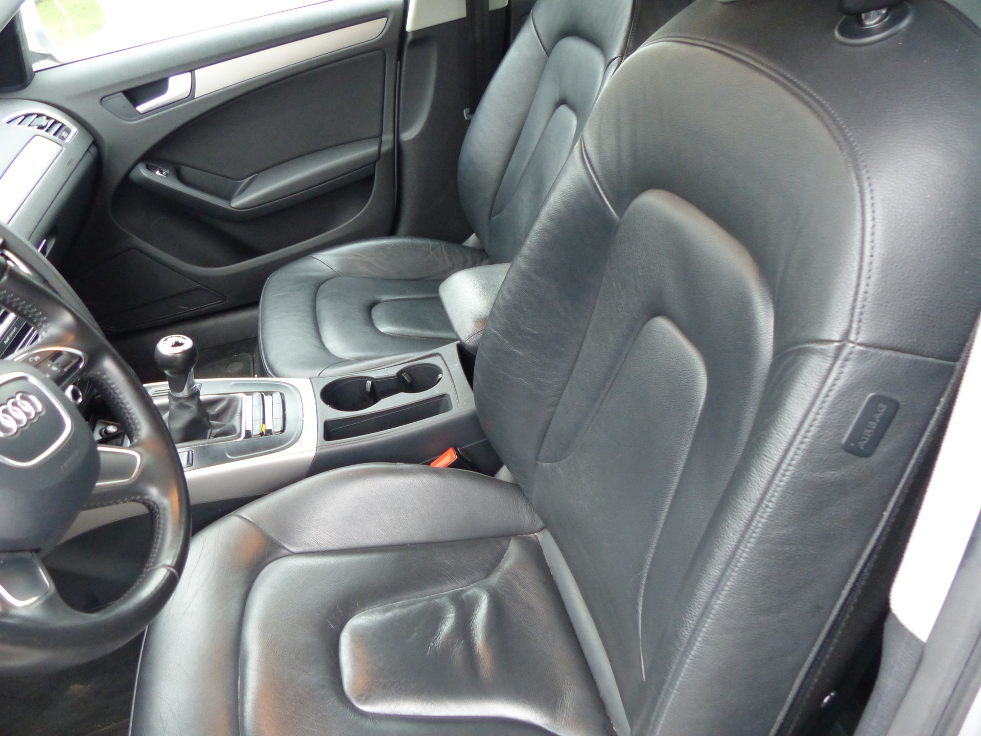 AUDI A4 Avant 2.0 TDIe-image-14