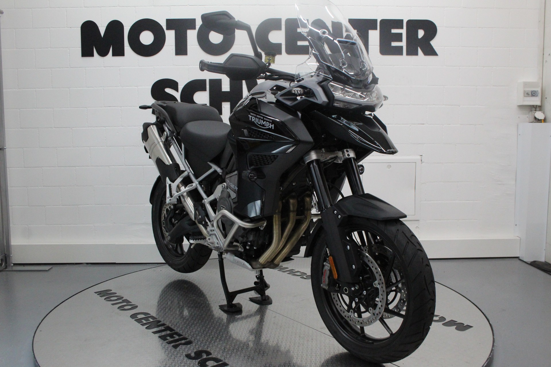 TRIUMPH Tiger 1200 GT Explorer-image-2