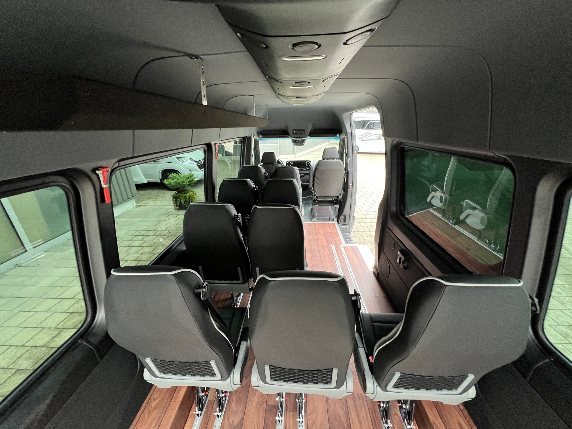 MERCEDES-BENZ 317 CDI Kleinbus (I13)-image-14