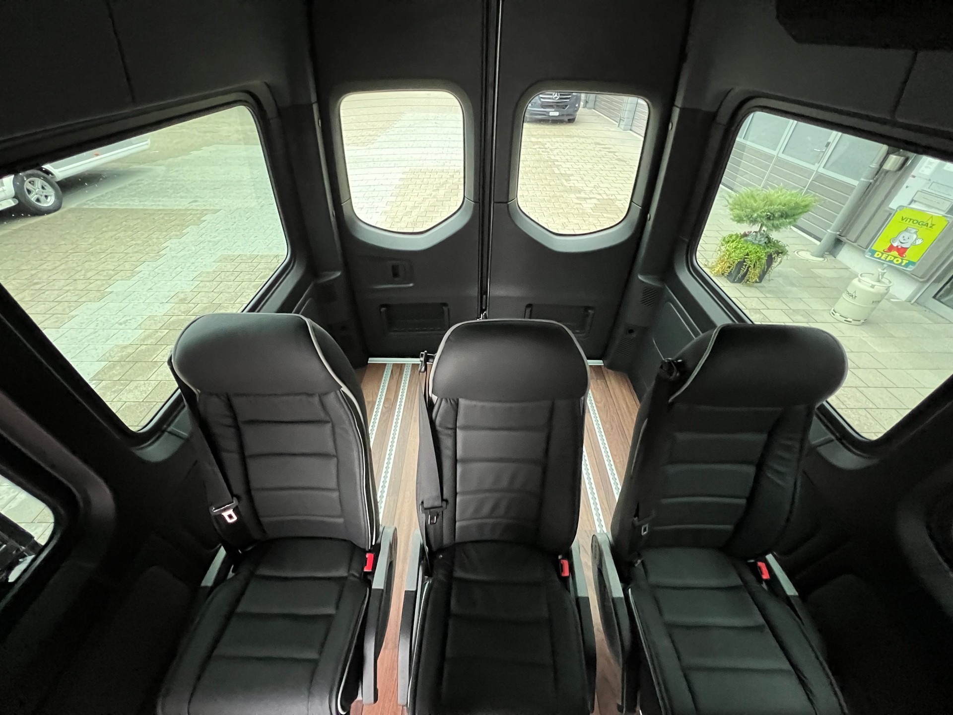 MERCEDES-BENZ 317 CDI Kleinbus (I13)-image-13