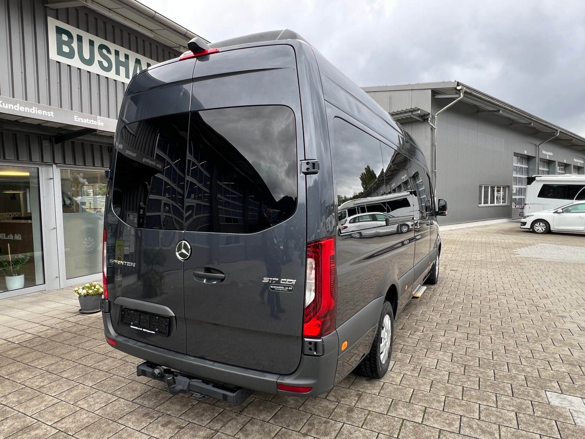 MERCEDES-BENZ 317 CDI Kleinbus (I13)-image-3