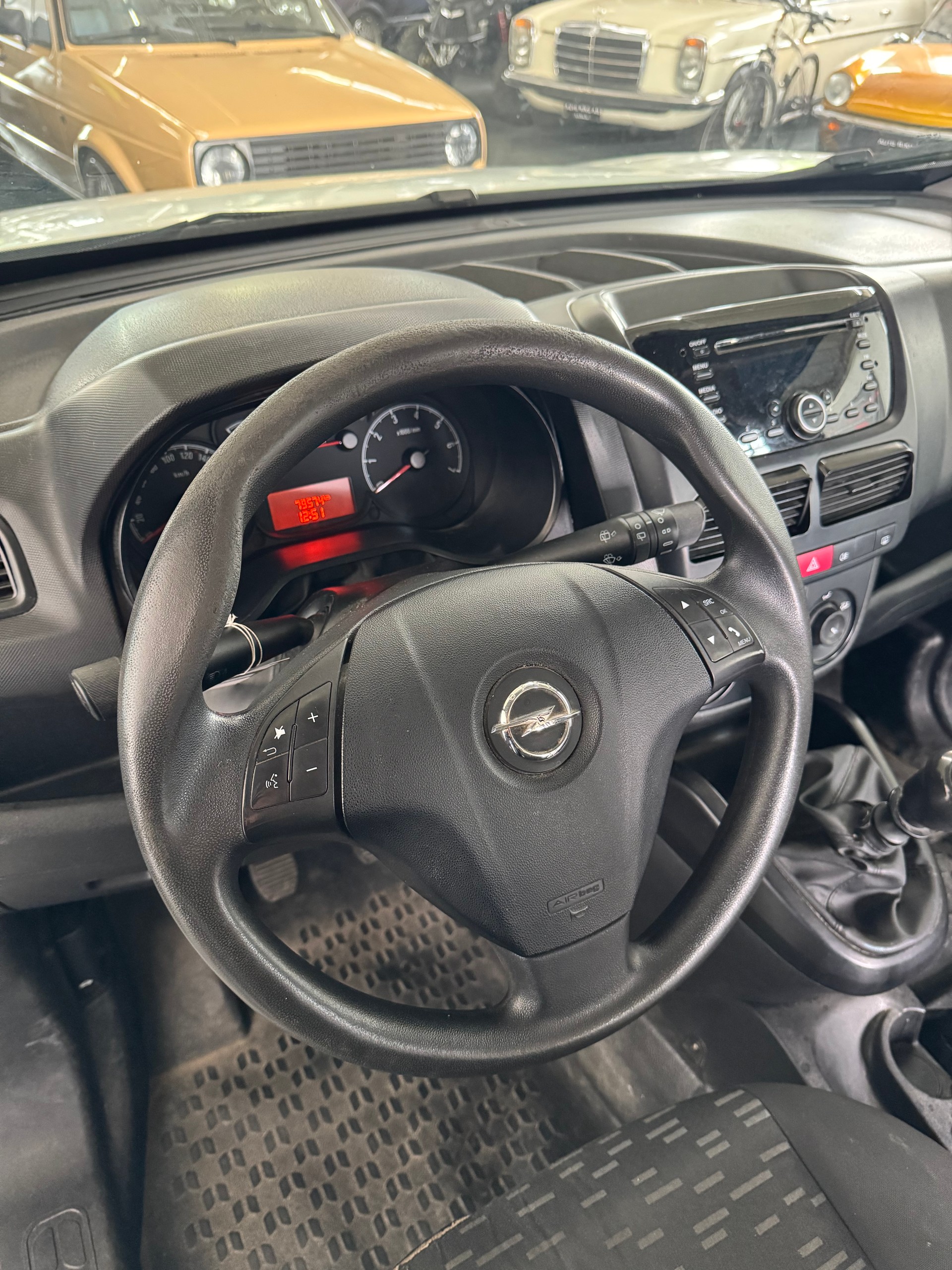 OPEL Combo 1.4 CNG Turbo ecoFLEX 2.4 L1H1-image-13