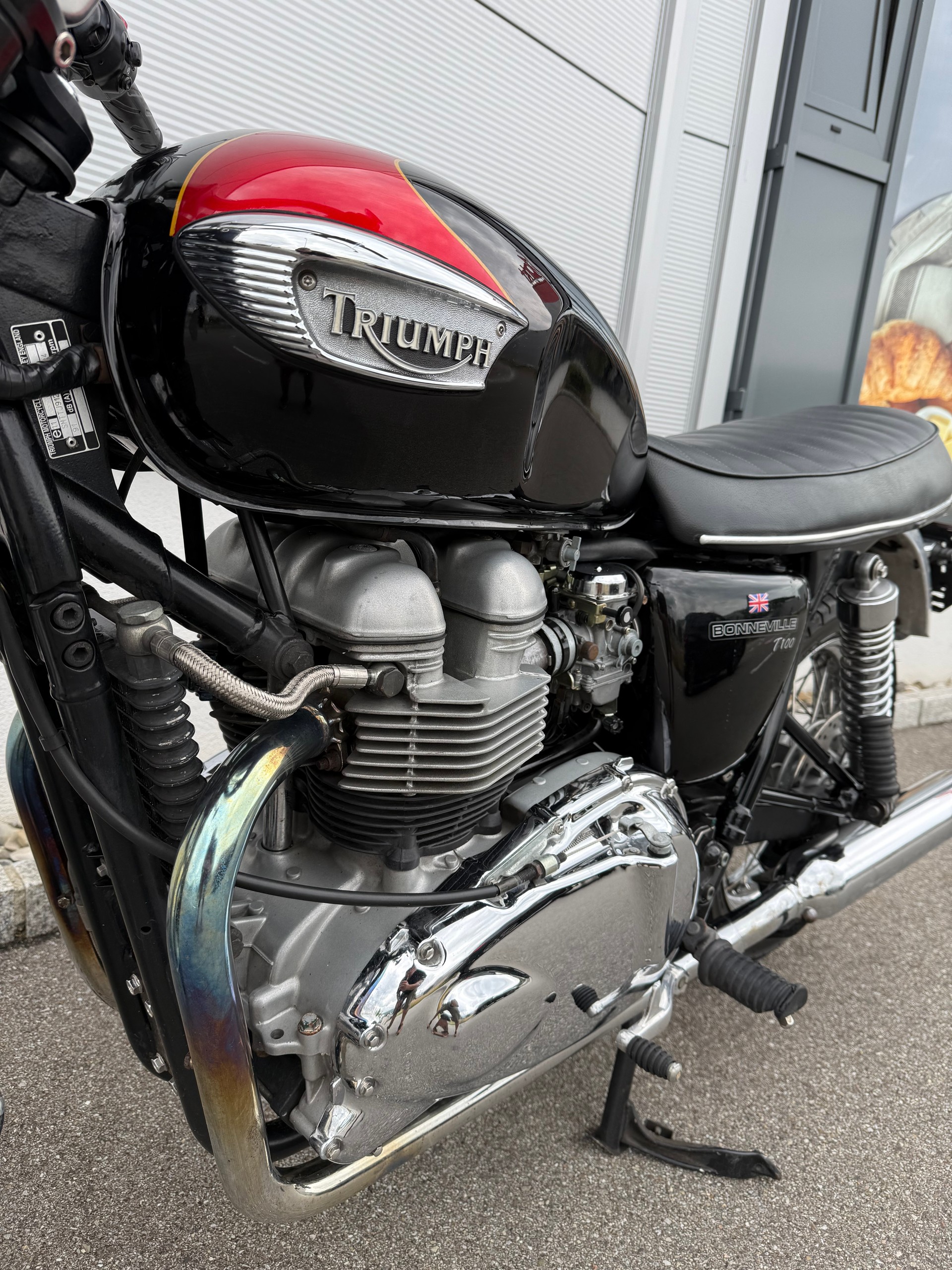 TRIUMPH Bonneville 800 T 100-image-8